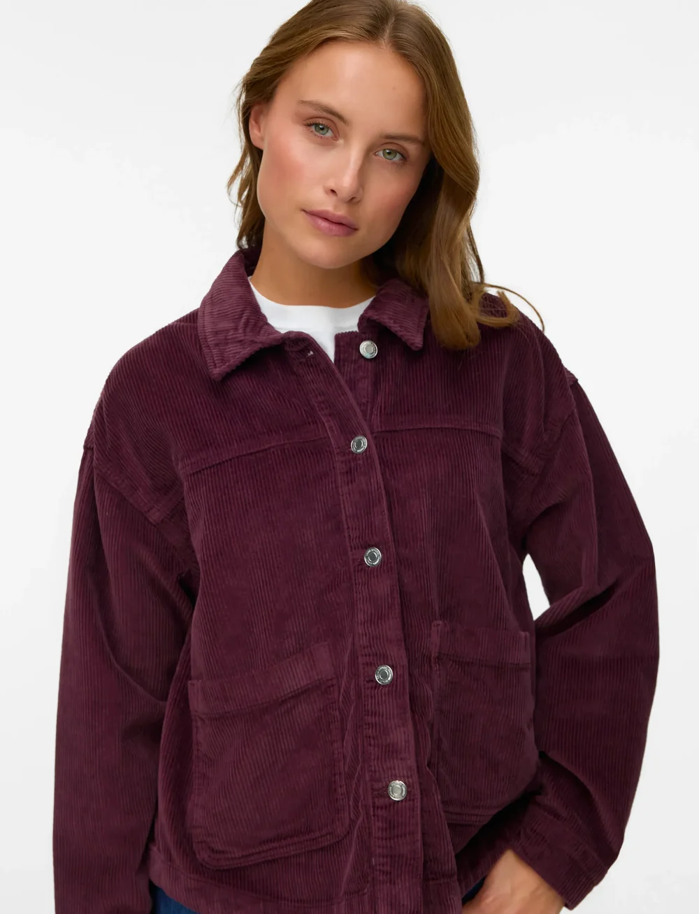 Vero Moda - VMJAMIE LS CORDUROY SHACKET MIX NOOS - kurtki jesienne - winetasting - 4