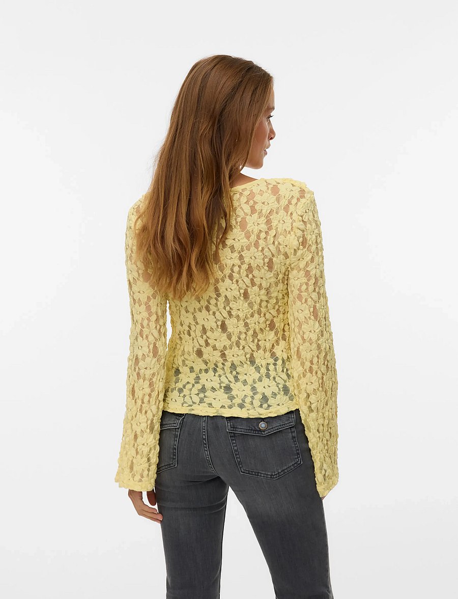 Vero Moda - AWKIENNA LS V-NECK LACE TOP - långärmade blusar - french vanilla - 2