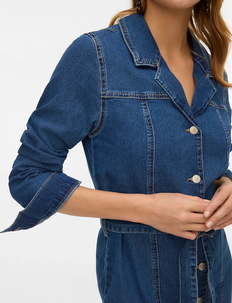 Vero Moda - VMTELLY LS 7/8 DNM DRESS VI3474 - särkkleidid - dark blue denim - 4