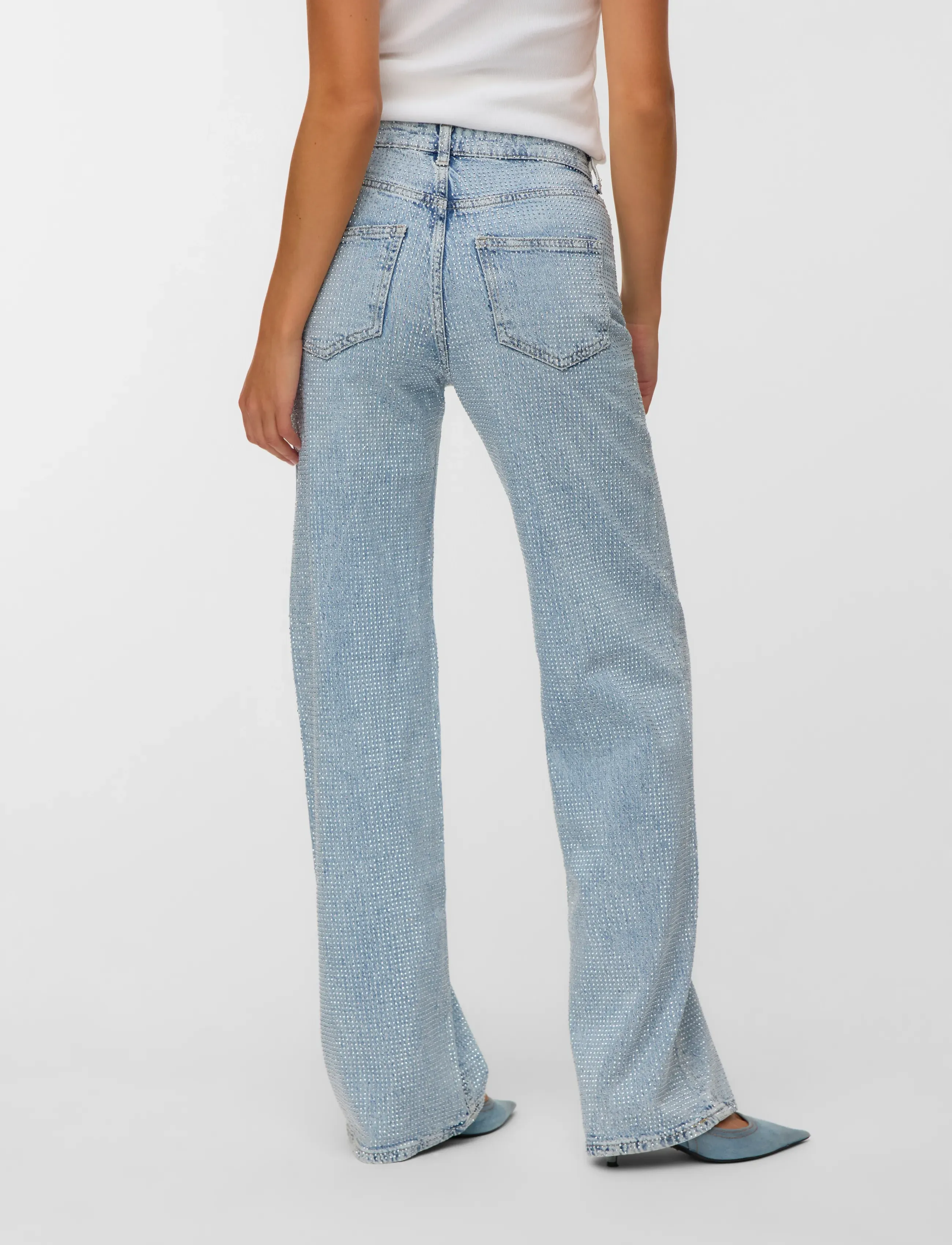 Vero Moda - VMTESSA HR WIDE RHINE JEANS RA339 - hosen mit weitem bein - light blue denim - 2