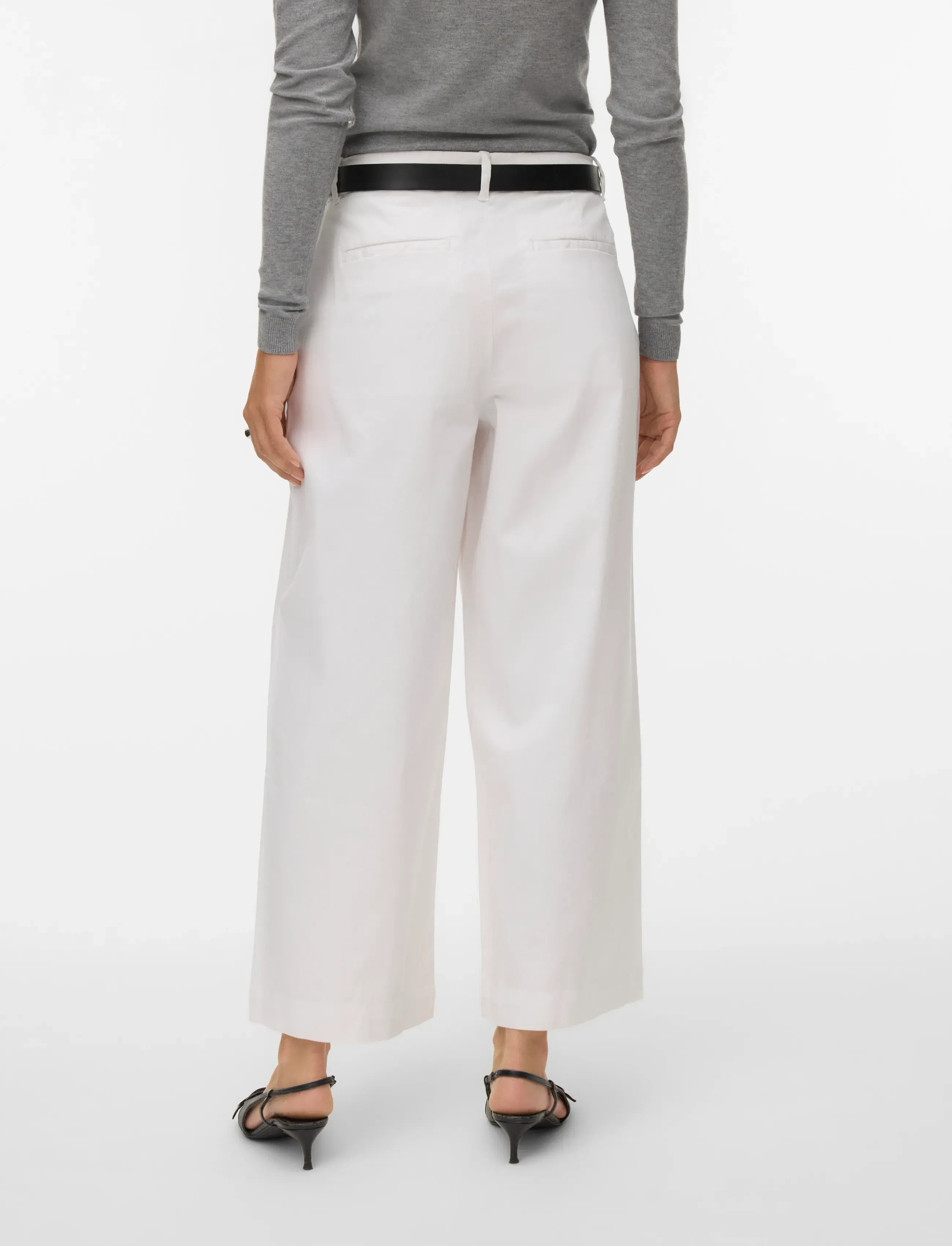 Vero Moda - AWVANA MW WIDE ANKLE PANT NOOS - hosen mit weitem bein - bright white - 3