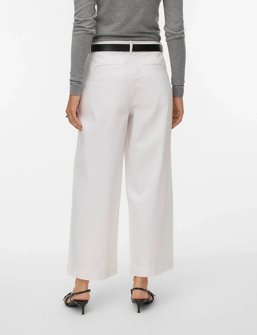 Vero Moda - AWVANA MW WIDE ANKLE PANT NOOS - hosen mit weitem bein - bright white - 3