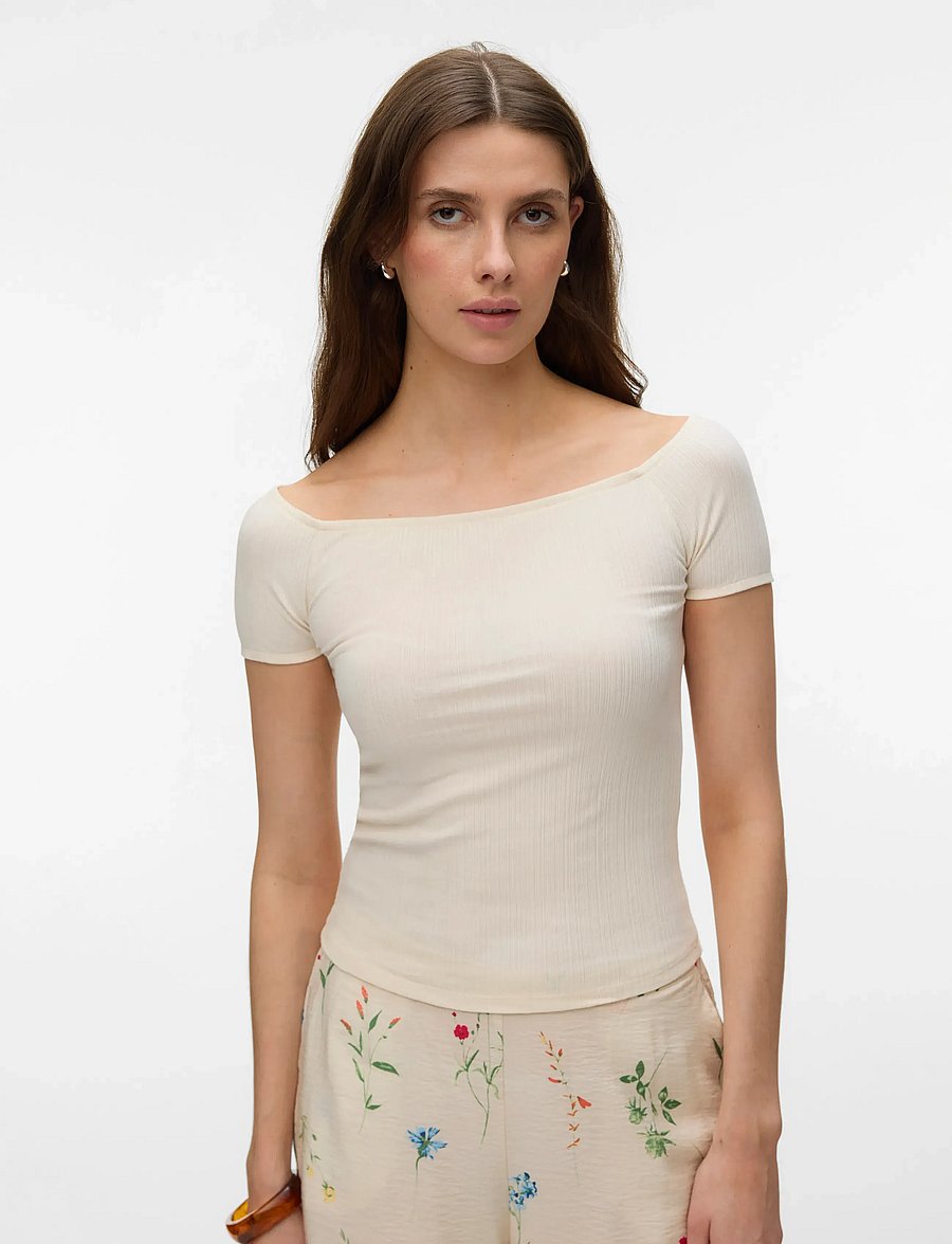 Vero Moda - AWVERDE SS OFF SHOULDER TOP NOOS - t-shirts - birch - 4