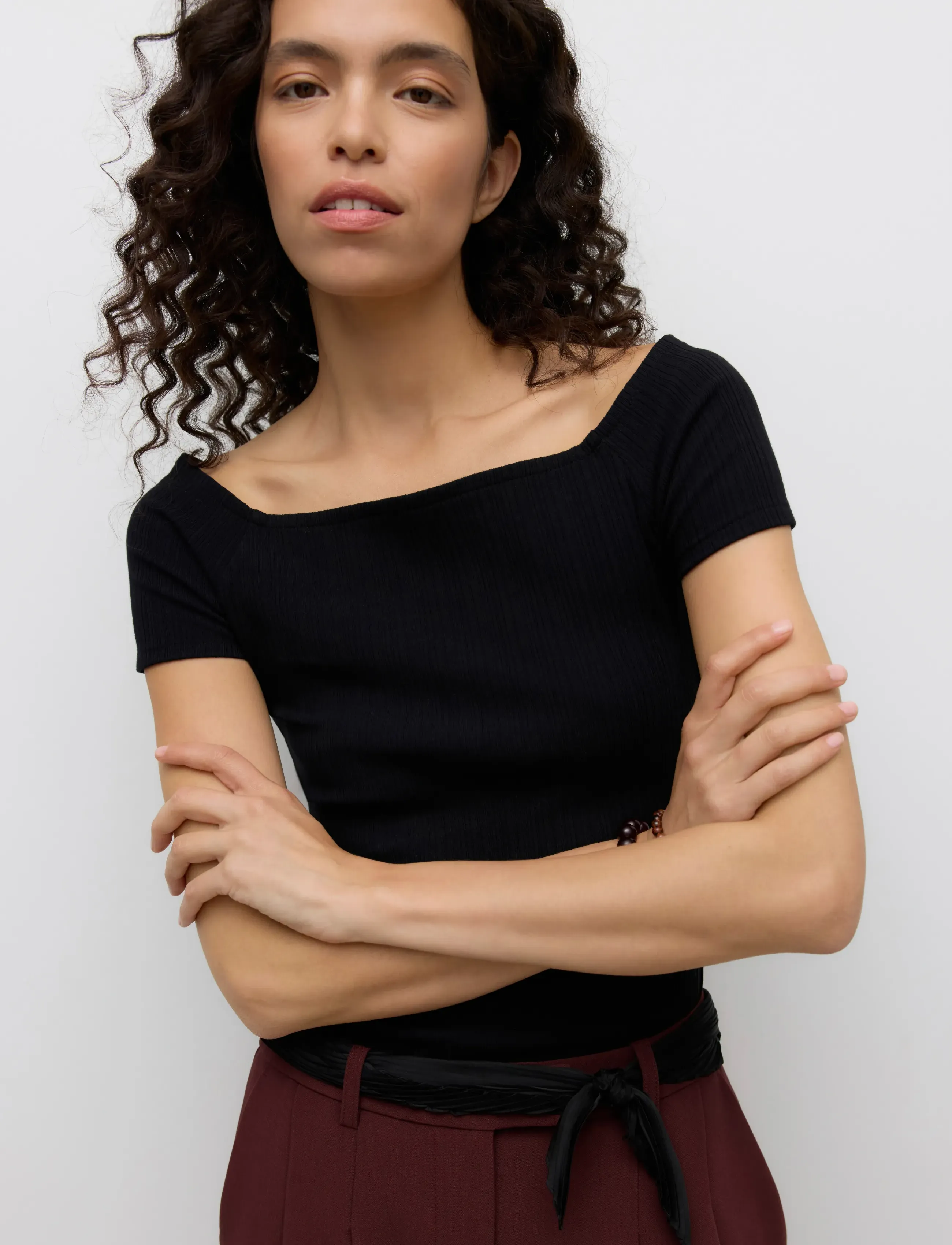 Vero Moda - AWVERDE SS OFF SHOULDER TOP NOOS - t-shirts - black - 3