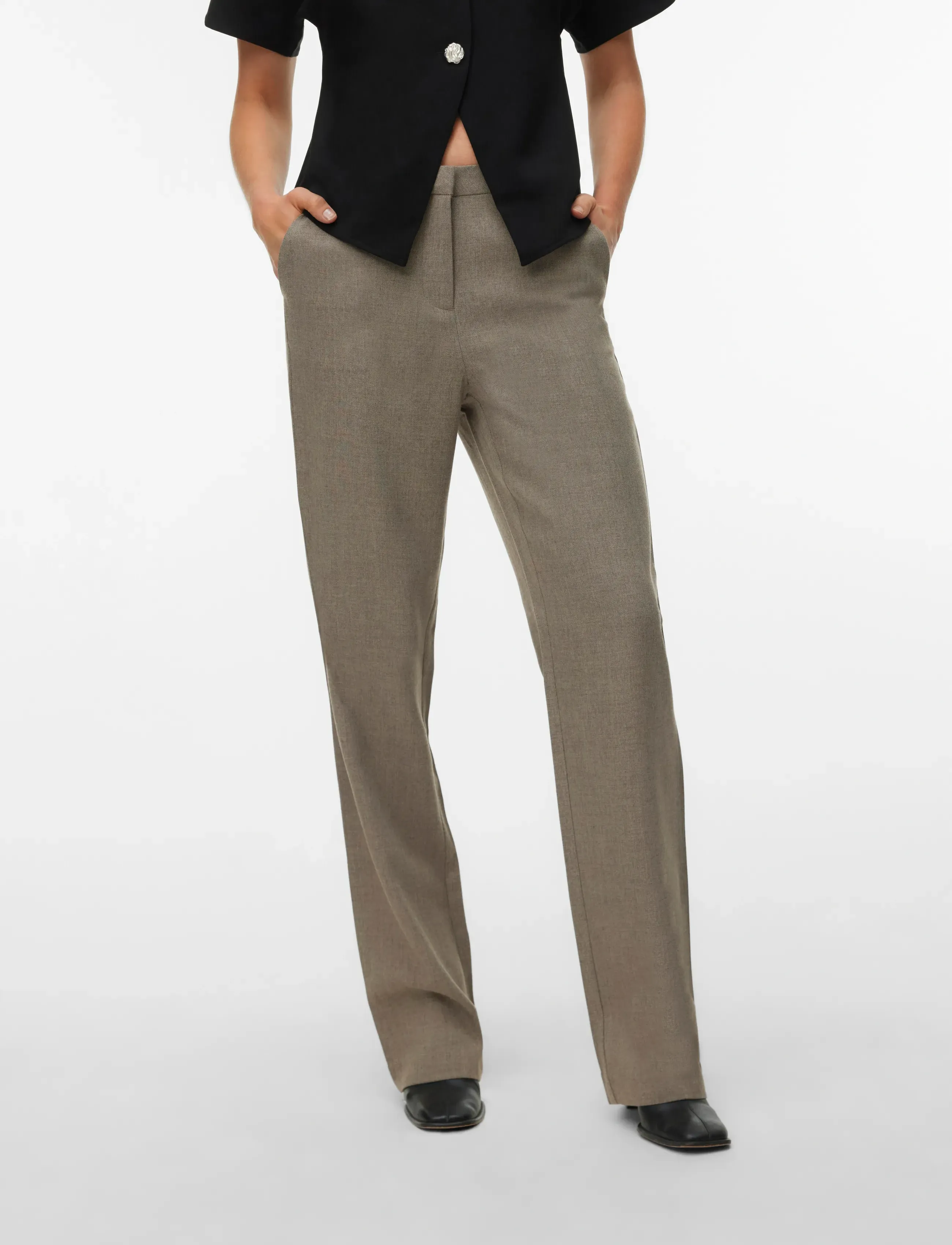 VERO MODA Vmzamira Bestie Mw Straight Pant Noos kostymbyxor dam – bild 4
