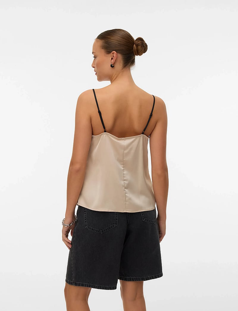 Vero Moda - VMJOY SINGLET TOP WVN BTQ - sleeveless tops - black - 2