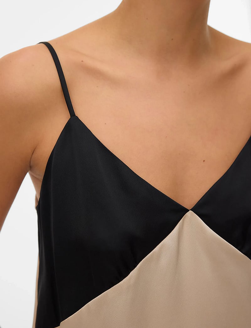 Vero Moda - VMJOY SINGLET TOP WVN BTQ - sleeveless tops - black - 4