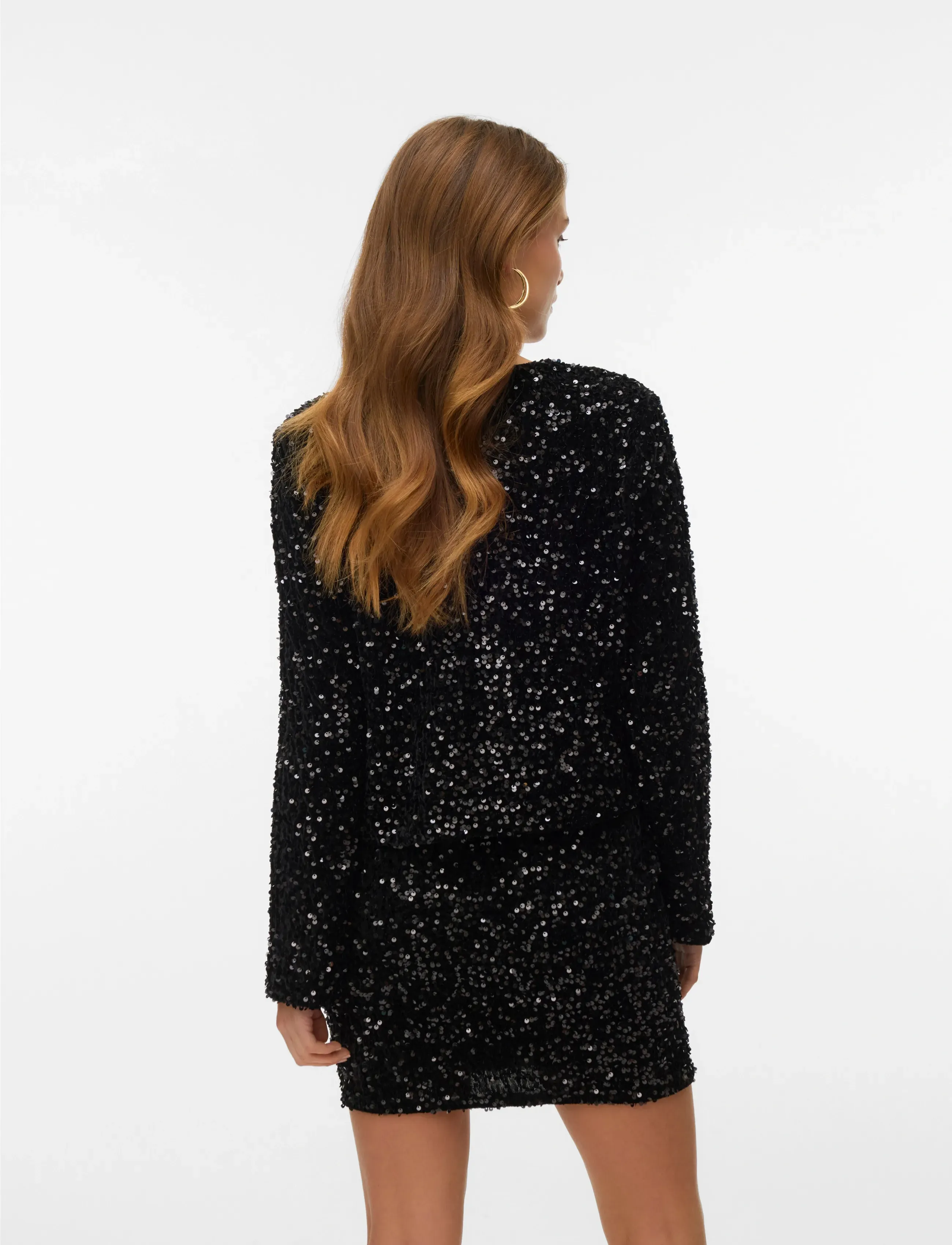 Vero Moda - VMBELLA LS O-NECK SHORT SQ CARDIGAN JRS - gebreide vesten - black - 3