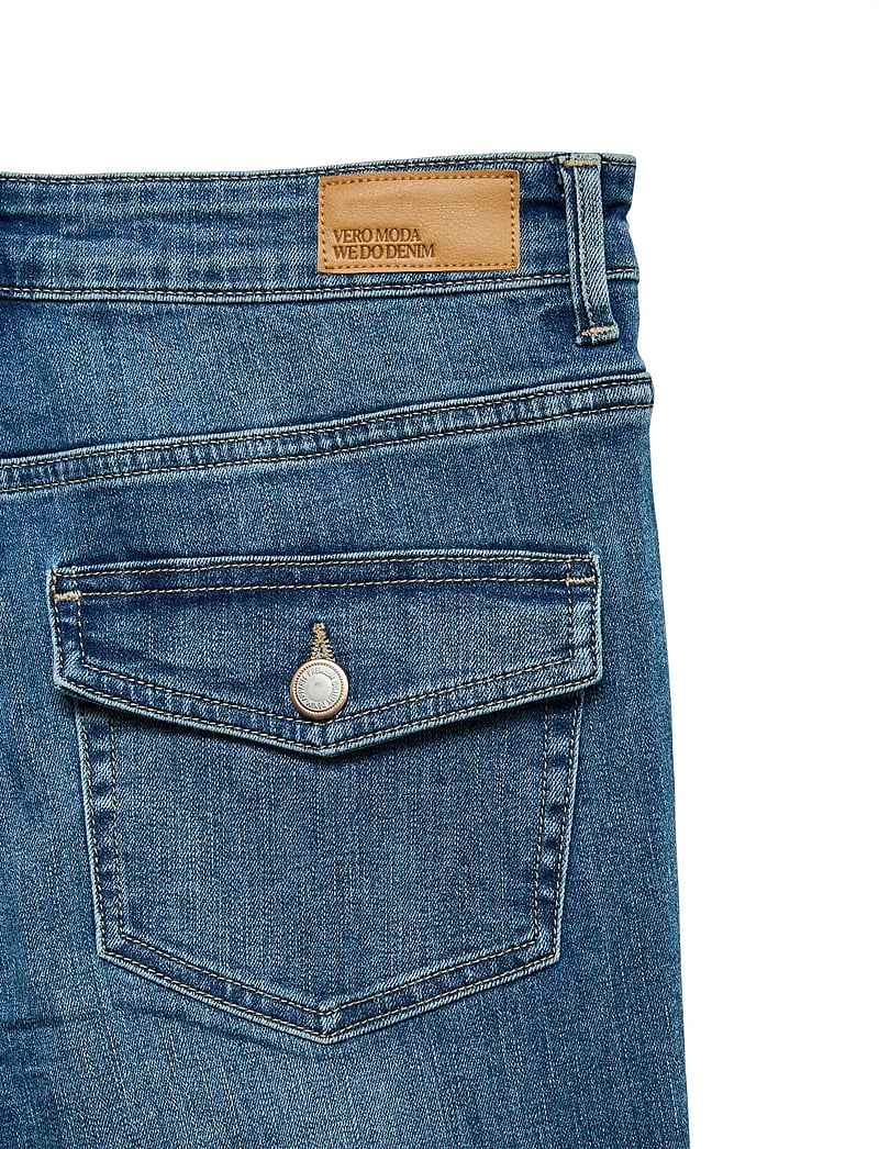 Vero Moda - VMFLASH MR FLARED POCKET JNS RA3042 NOOS - flared jeans - medium blue denim - 5