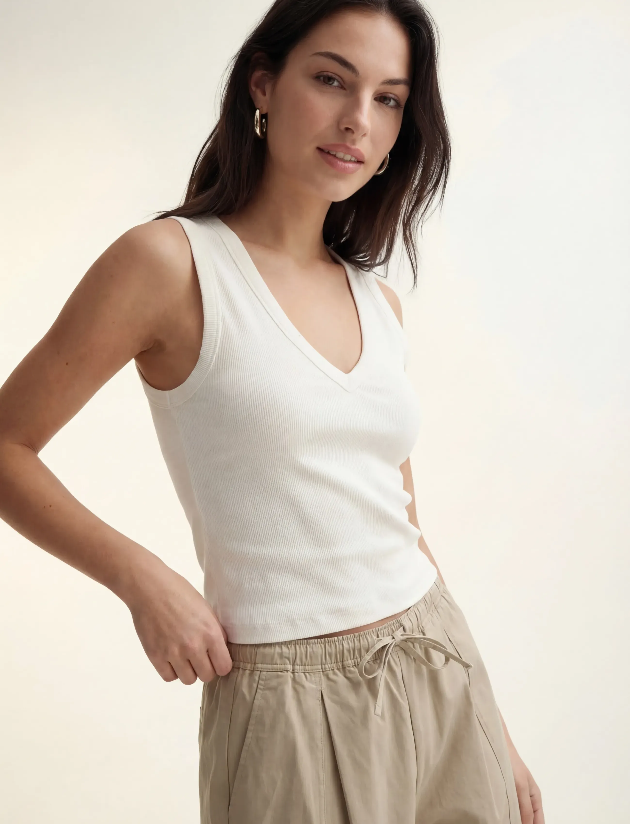 Vero Moda - VMCHLOE SL DEEP V-NECK TOP JRS NOOS - Ärmellose tops - snow white - 3