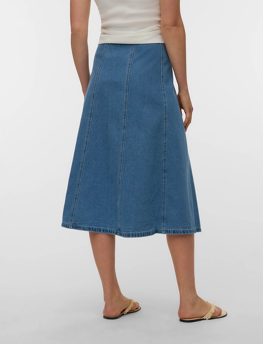 Vero Moda - VMSIGGA HR 7/8 A-LINE CLR DENIM SKIRT - jeansröcke - light blue denim - 2
