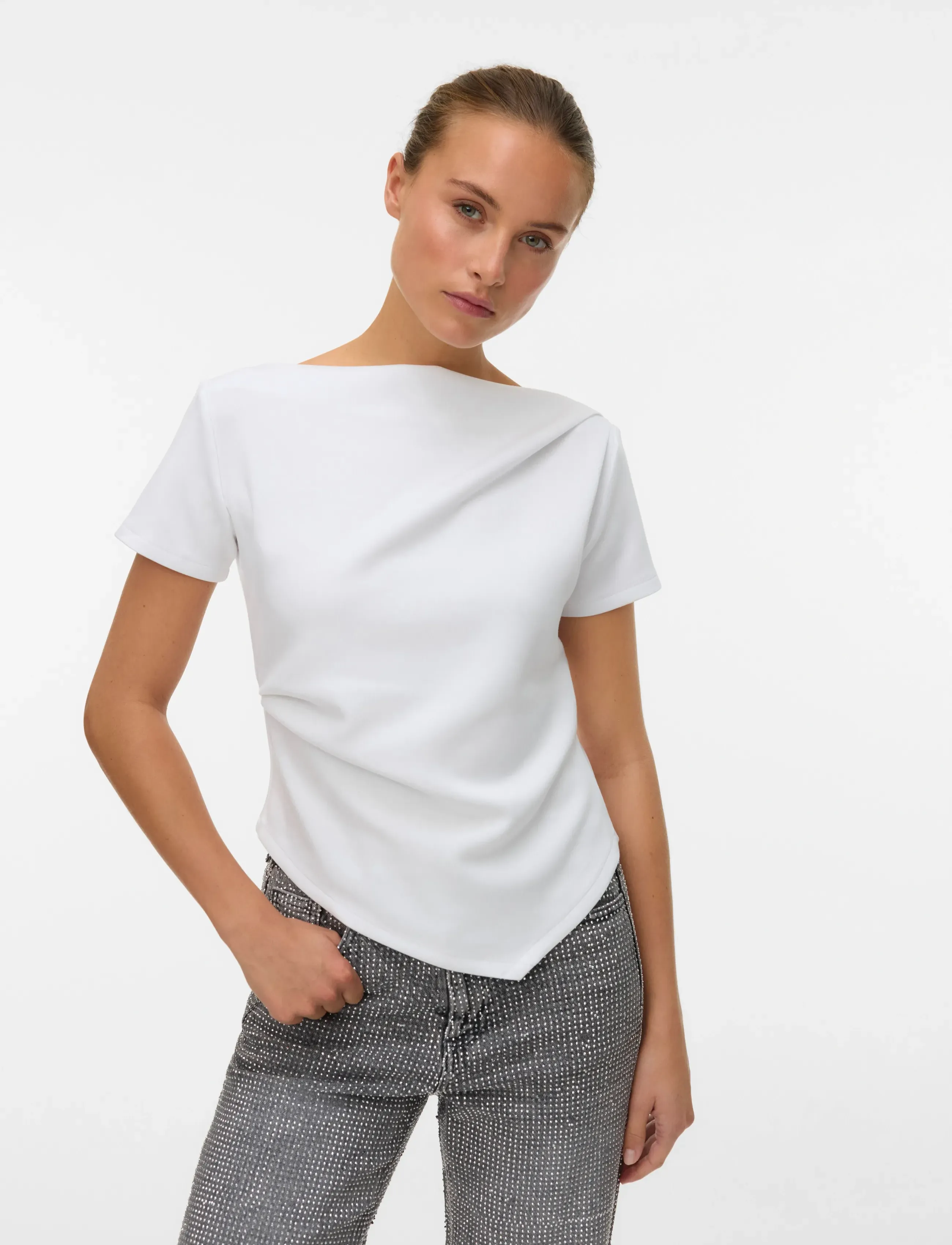 Vero Moda - VMMILLE SS BOATNECK SHORT TOP JRS NOOS - t-shirts - bright white - 4