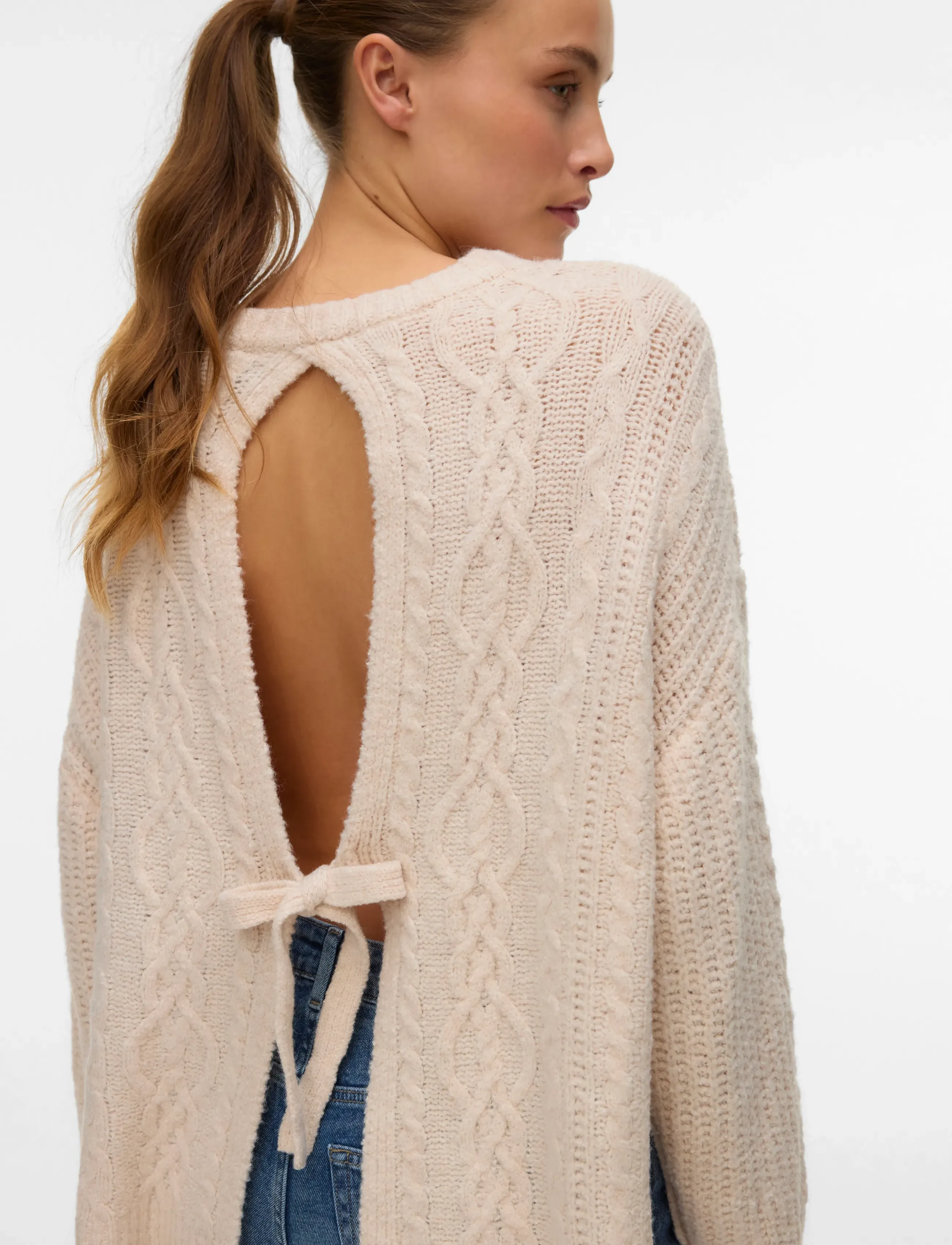 Vero Moda - VMSIA LS BOW CB CABLE KNIT EXP - strikkegensere - sandshell - 4