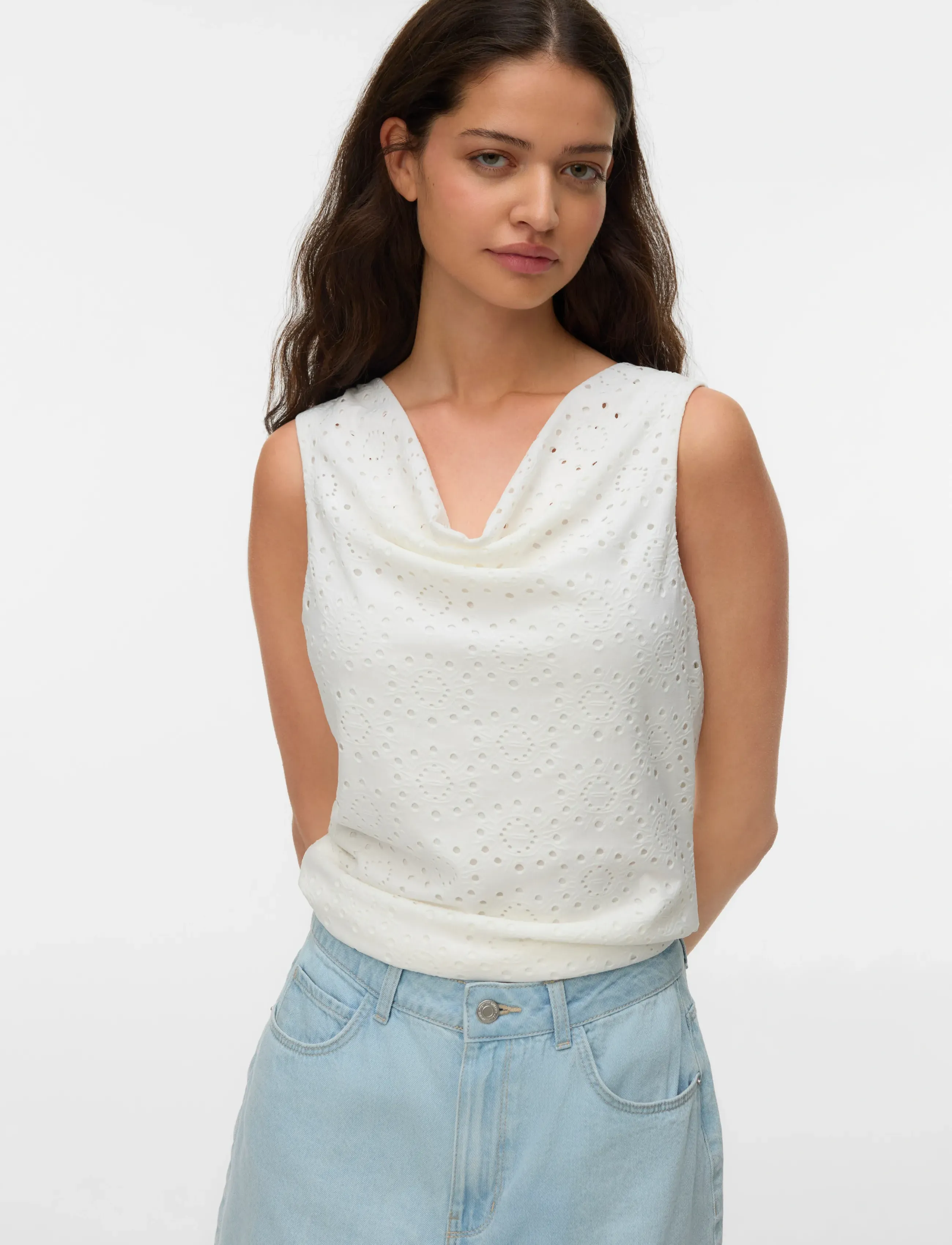 Vero Moda - VMTASSA LIV SL WATERFALL TOP JRS - topid ja varrukateta alussärgid - snow white - 3