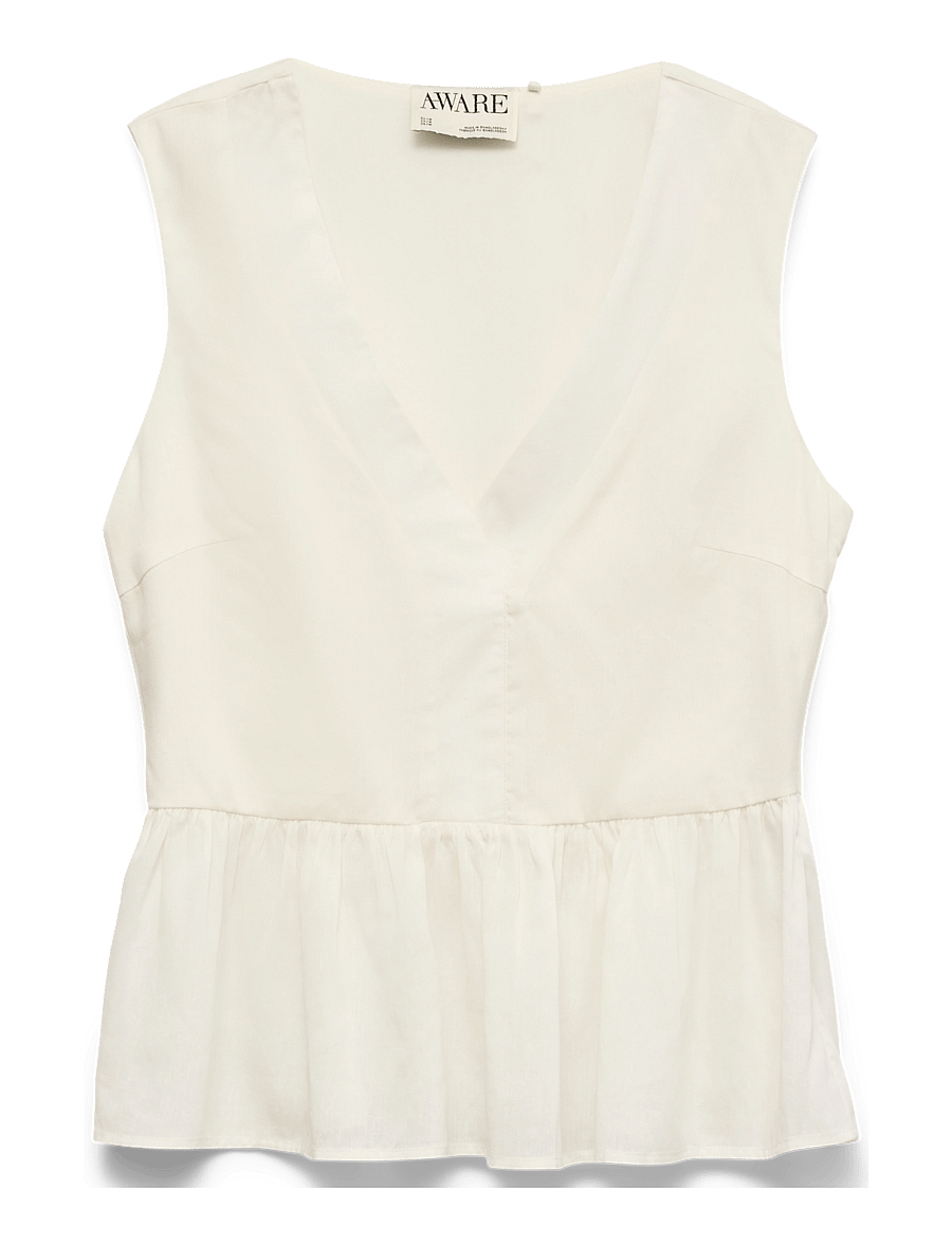 Vero Moda - AWBANKS SL V-NECK TOP - Ærmeløse bluser - snow white - 1