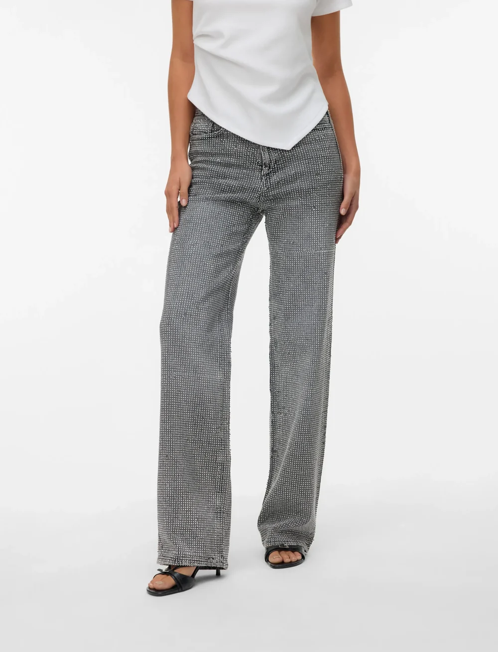 Vero Moda - VMTESSA HR WIDE RHINESTONE JEANS RA206 - hosen mit weitem bein - medium grey denim - 4