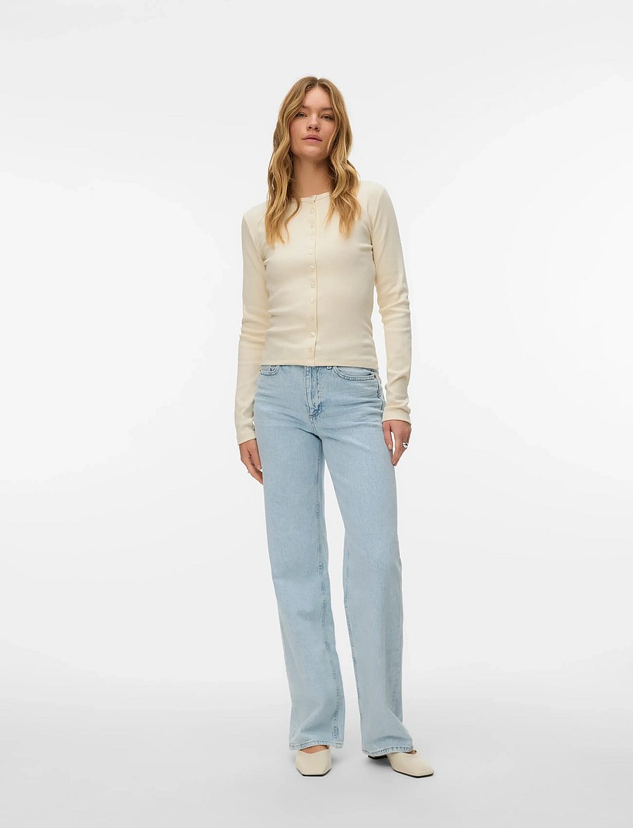 Vero Moda - VMTESSA HR WIDE JEANS RA3052 GA NOOS - hosen mit weitem bein - light blue denim - 0