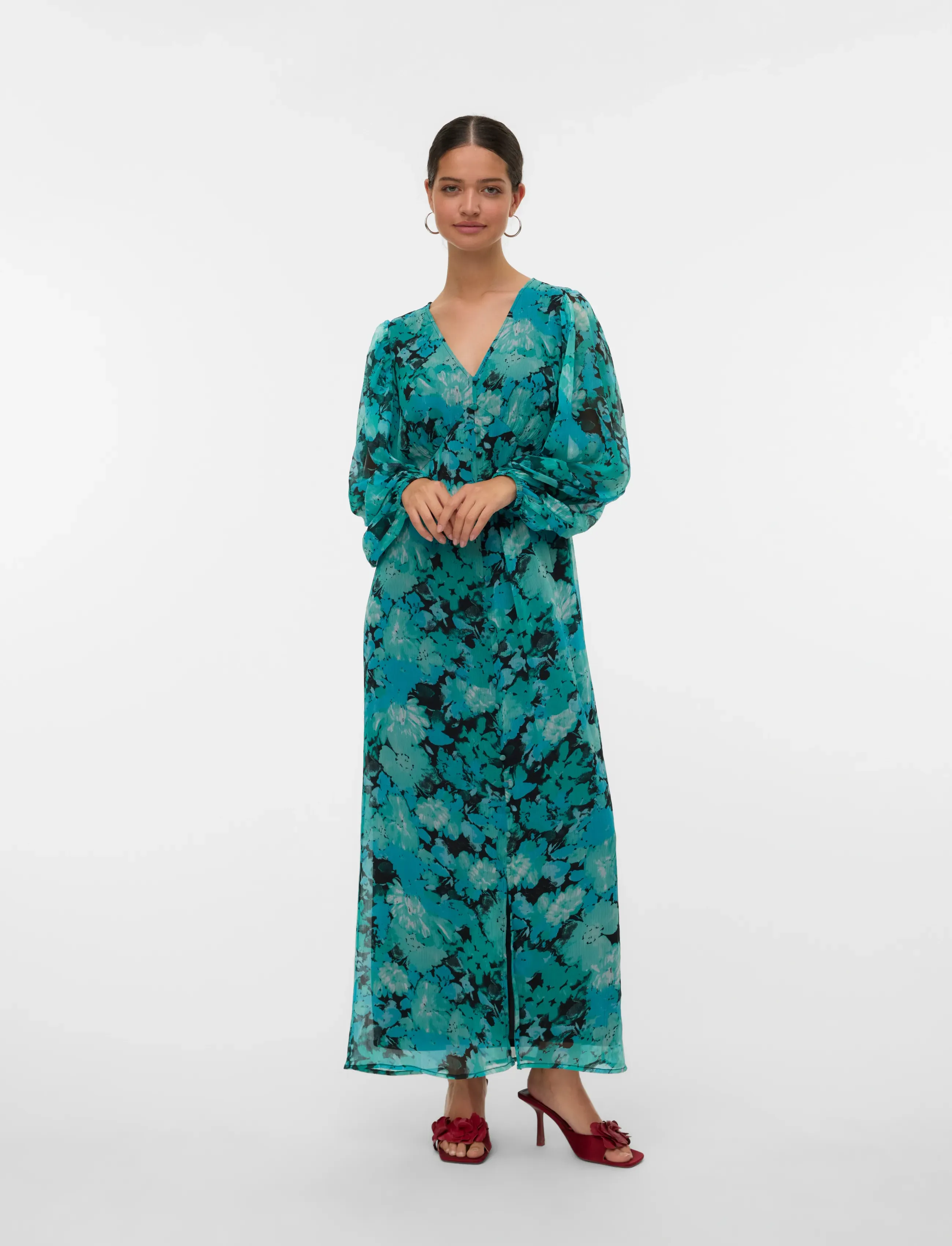 Vero Moda VMSMILLA LS V-NECK ANKLE DRESS WVN - Klær - BLACK / green