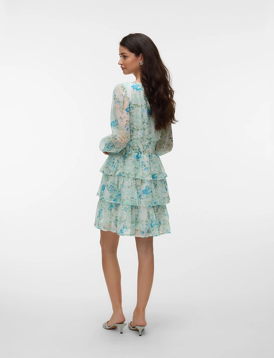 Vero Moda - VMSMILLA LS SHORT LAYER DRESS WVN - pidulikud kleidid - snow white - 2