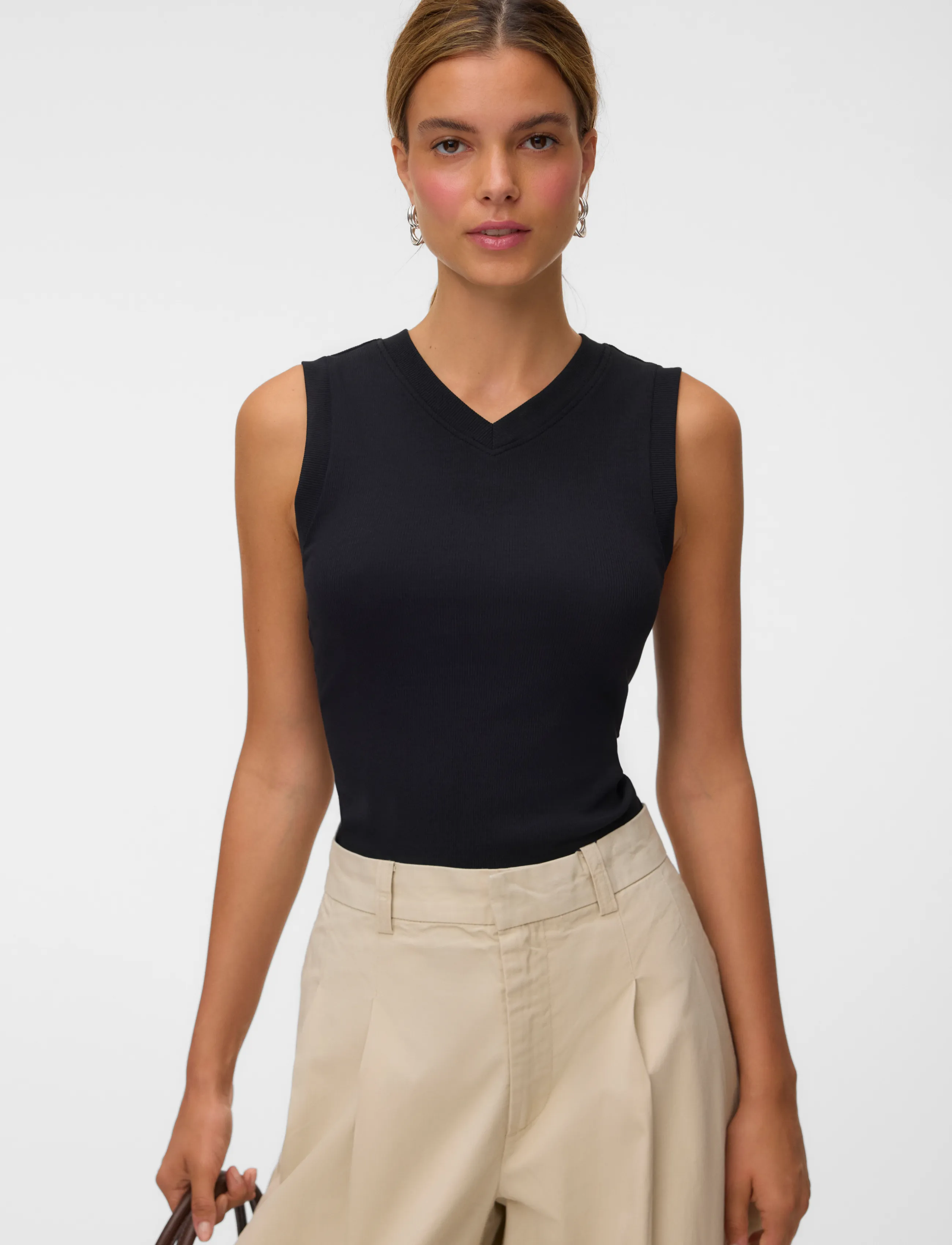 Vero Moda - AWCOLBIE V-NECK TANK TOP - varrukateta topid - black - 3