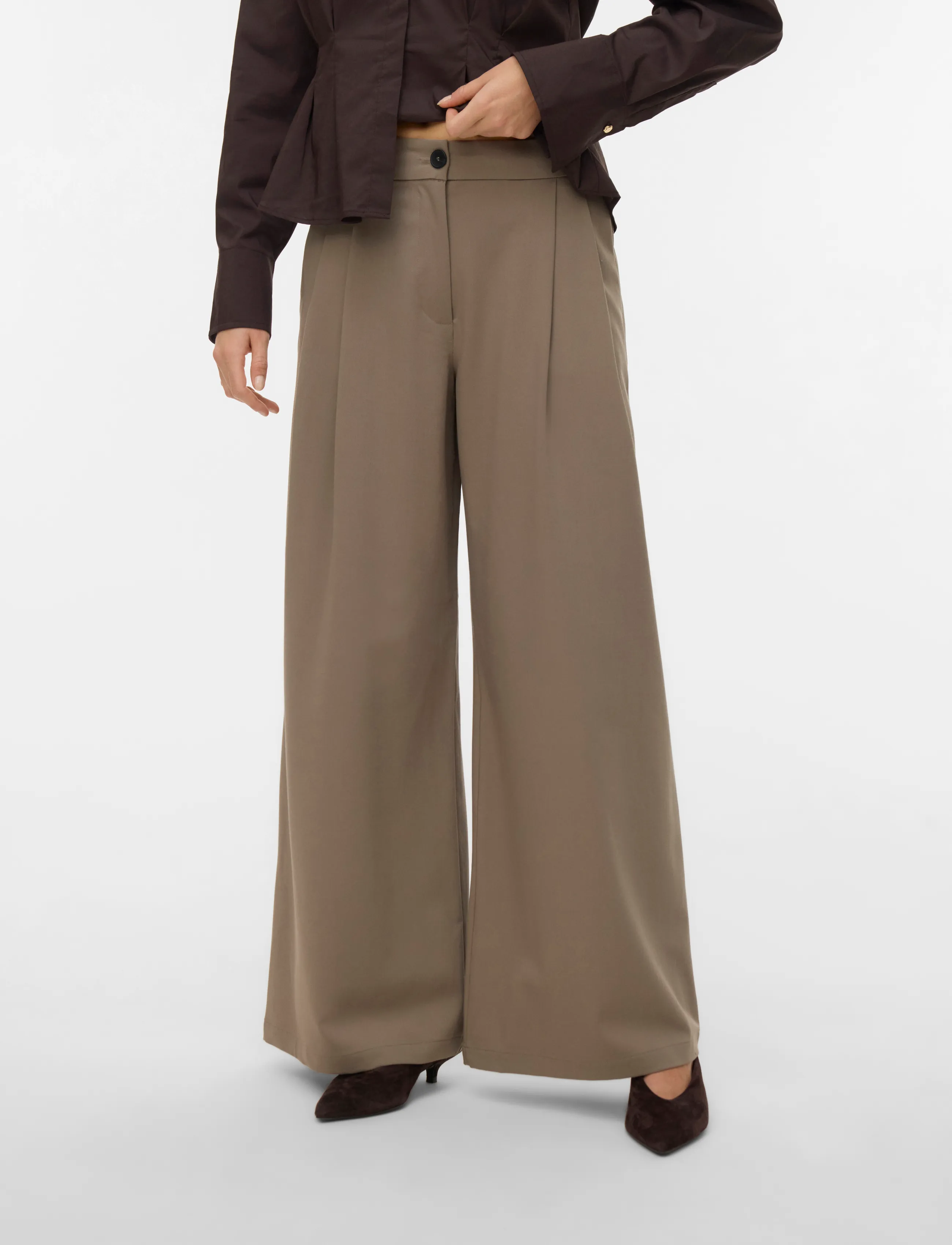 Vero Moda - VMSTELLA MW WIDE PLEAT PANT NOOS - anzugshosen - driftwood - 3