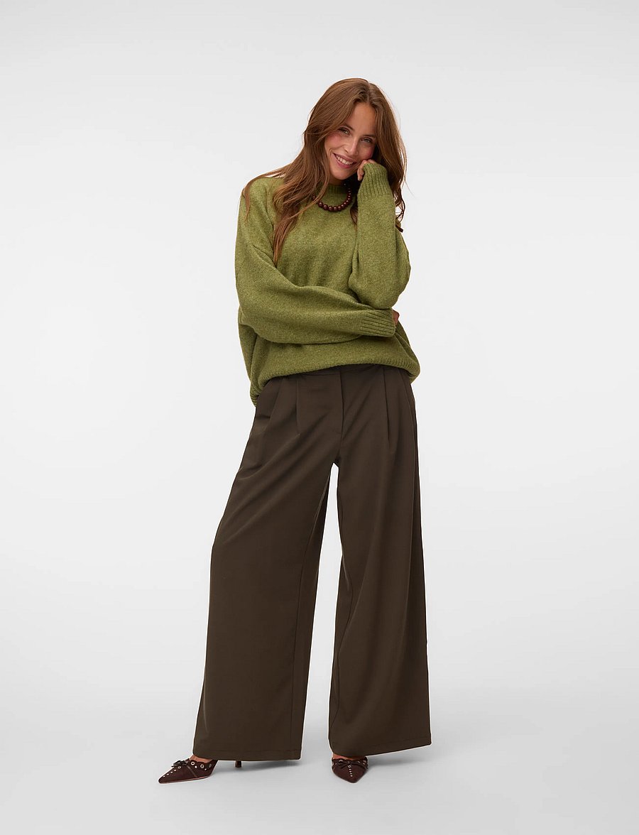 Vero Moda - VMSTELLA MW WIDE PLEAT PANT NOOS - anzugshosen - forest night - 0