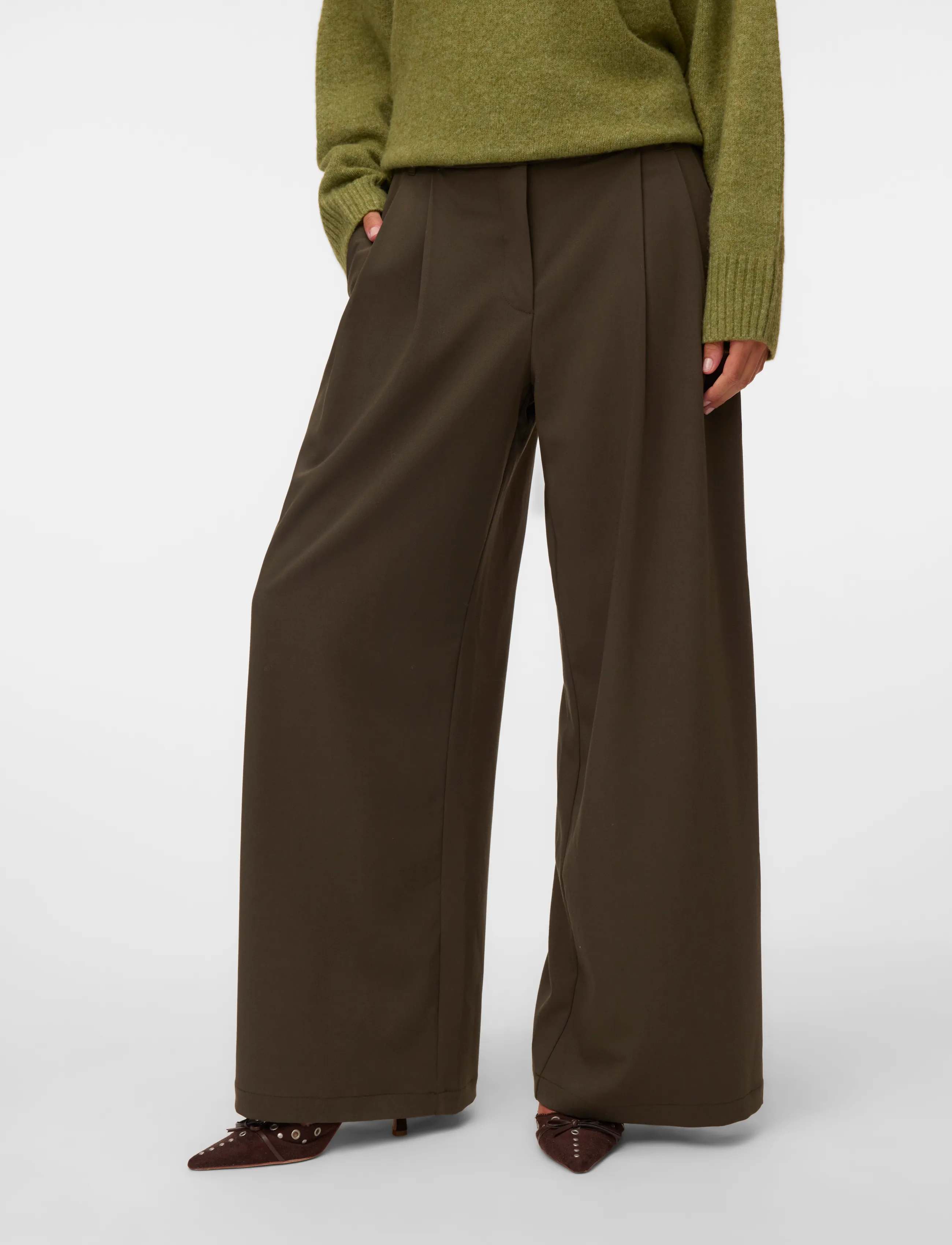 Vero Moda - VMSTELLA MW WIDE PLEAT PANT NOOS - anzugshosen - forest night - 3