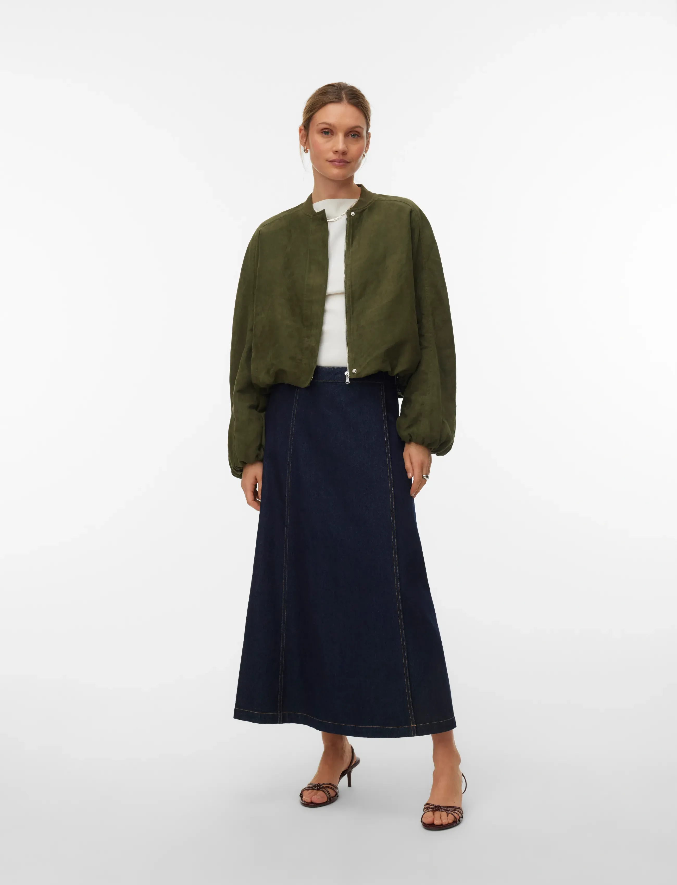 Vero Moda VMKATHY LS BOMBER WVN EXP - Bomber jakid - OLIVE NIGHT / khaki/green