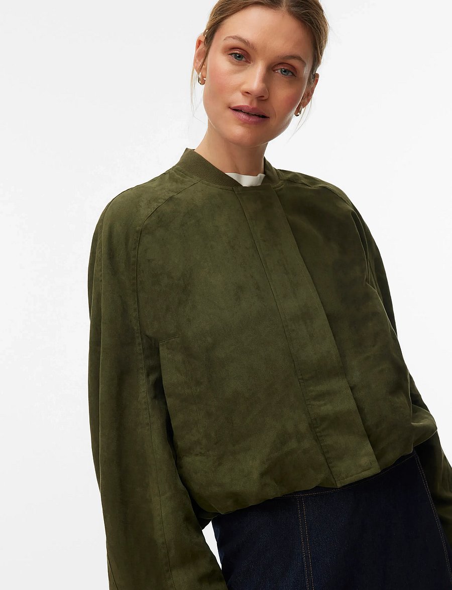 Vero Moda - VMKATHY LS BOMBER WVN EXP - light jackets - olive night - 3