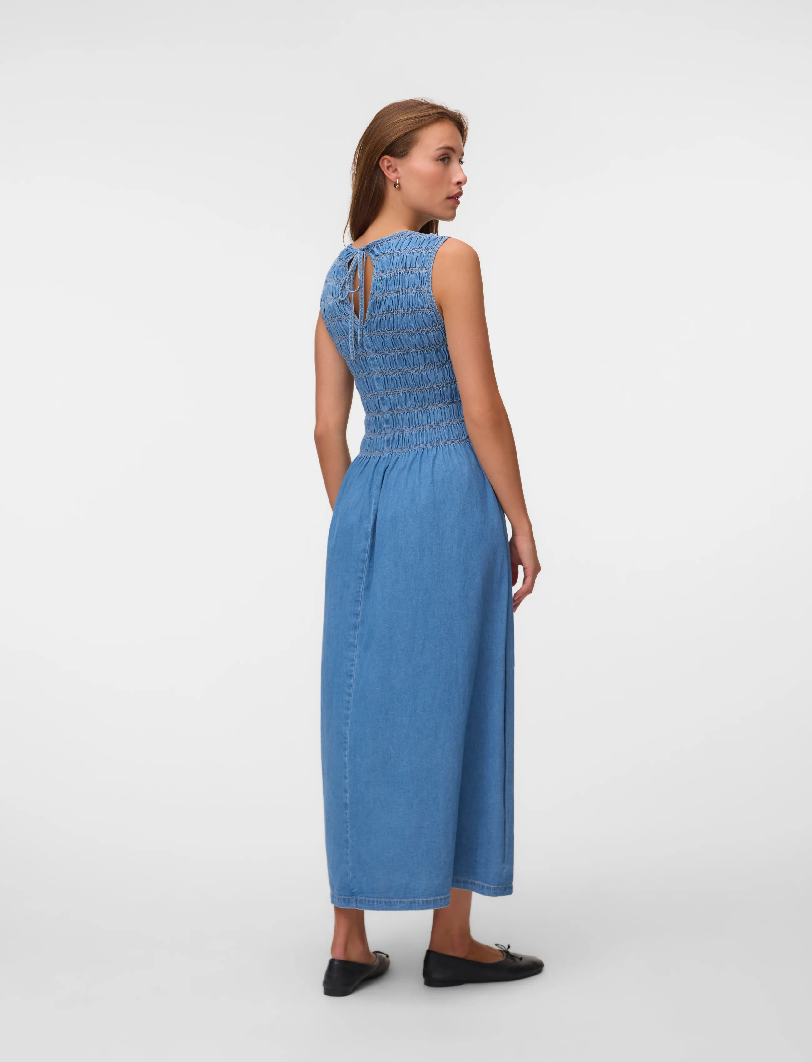Vero Moda - VMNERINA SL ANKLE SMOCK DNM DRESS SI367 - denimkjoler - medium blue denim - 3