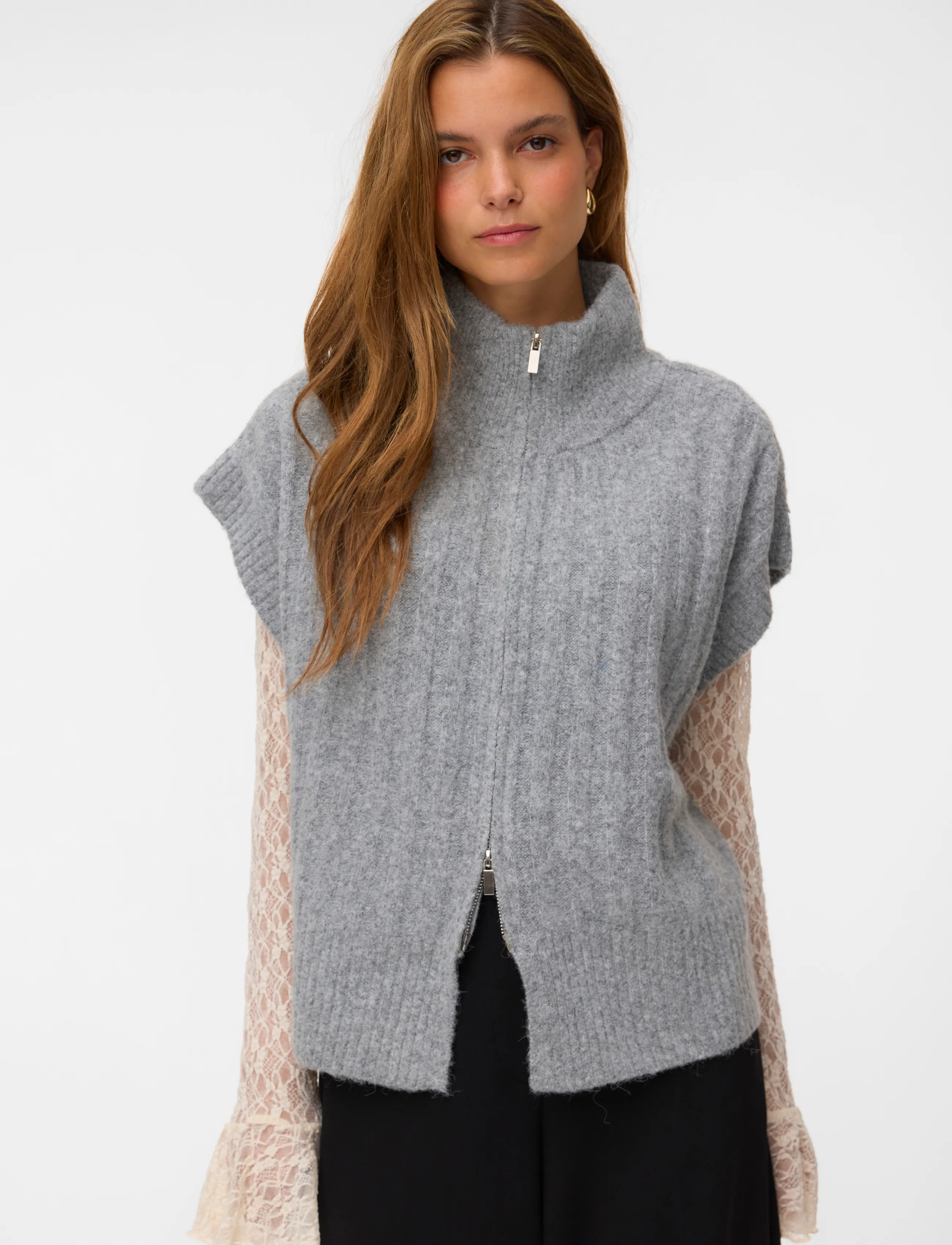 Vero Moda - VMBANG RIB SL HIGHNECK ZIPPER VEST NOOS - kootud vestid - medium grey melange - 3