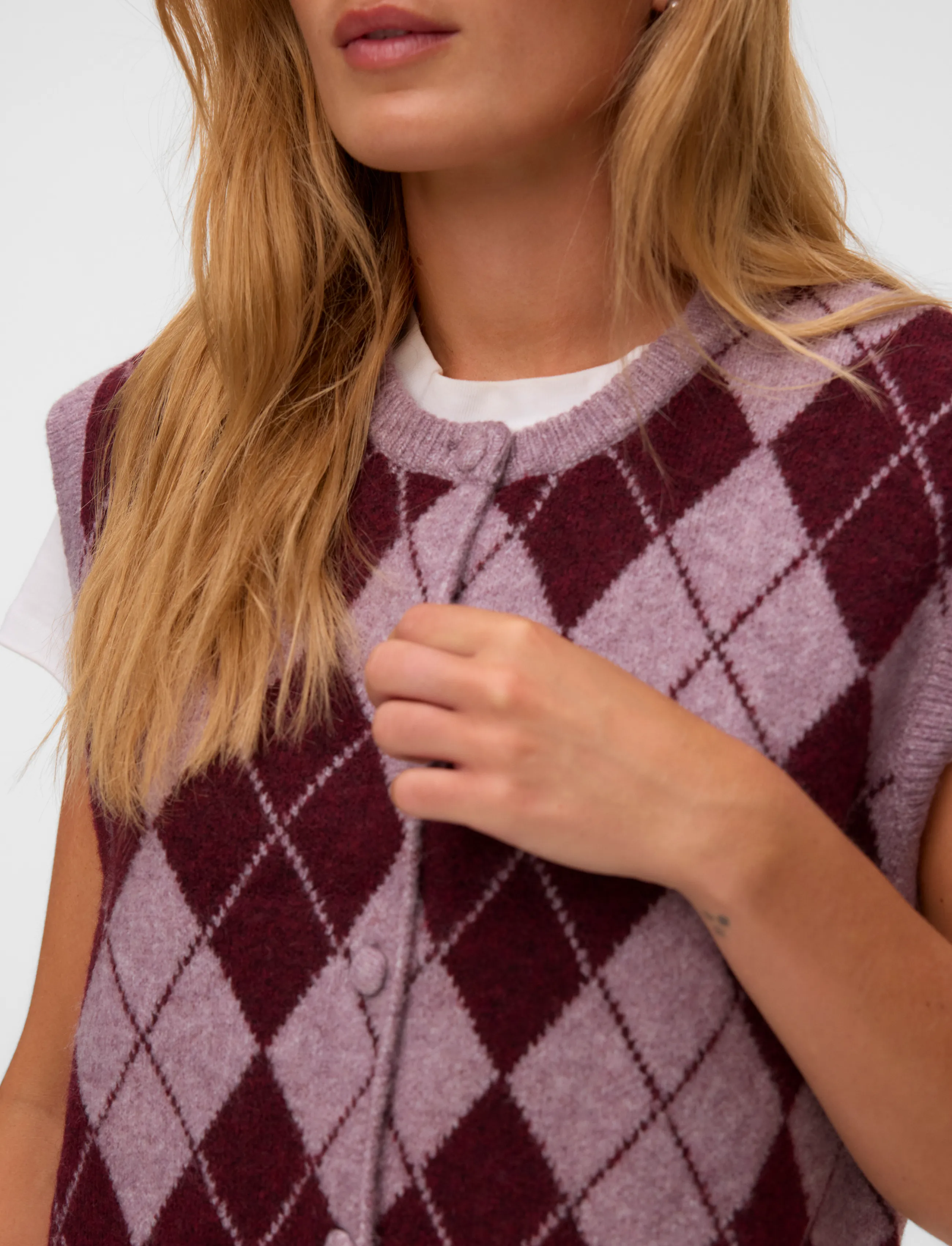 Vero Moda - VMHALO SL O-NECK VEST BOO - knitted vests - elderberry - 4
