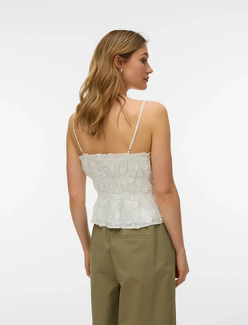 Vero Moda - VMELISA EMBROIDERY SINGLET WVN - tanktops - bright white - 2