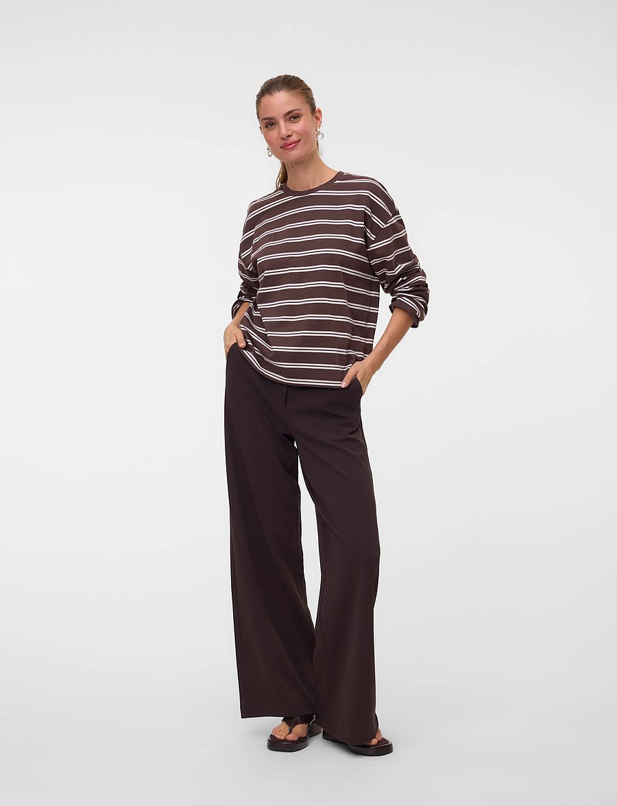 Vero Moda - VMZAMIRA MW WIDE PANT NOOS - hosen mit weitem bein - chocolate torte - 0