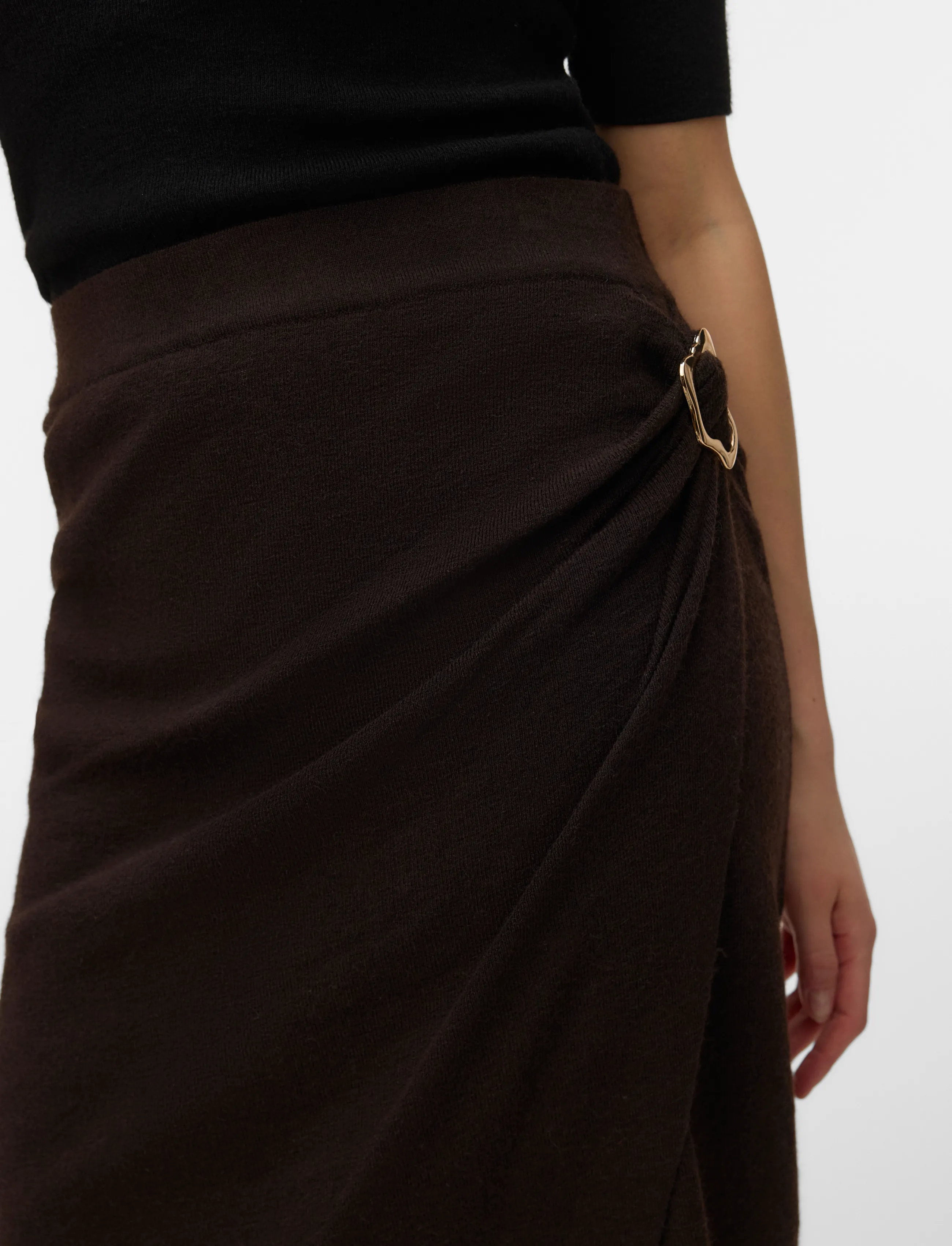 Vero Moda - VMKACY NW DRAPE ANKLE SKIRT - knitted skirts - chocolate torte - 4