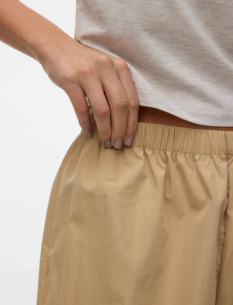 Vero Moda - VMJOSE MW BALLOON PANTS - barrel-hosen - incense - 4