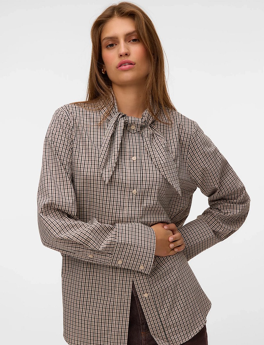 Vero Moda - VMSYNNE LS NECK SCARF SHIRT WVN NOOS - oatmeal - 4