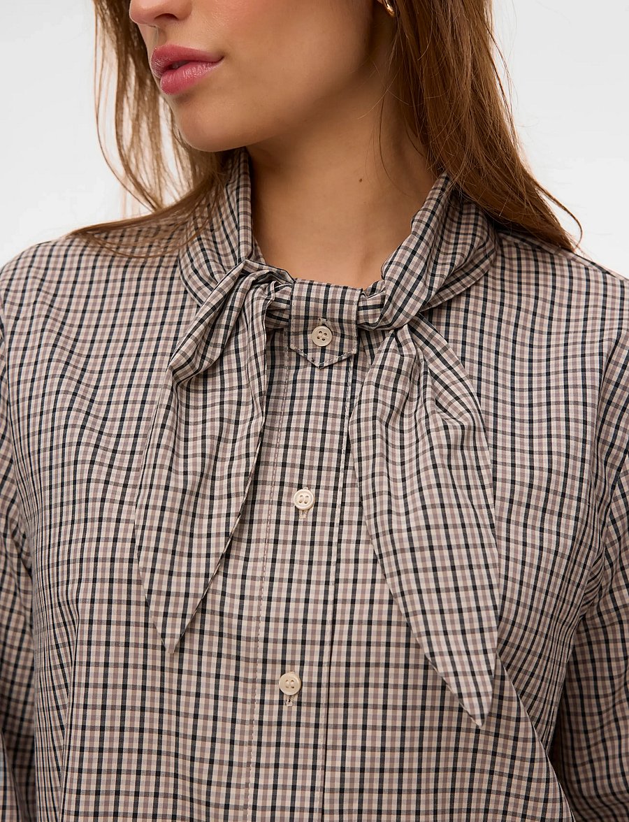 Vero Moda - VMSYNNE LS NECK SCARF SHIRT WVN NOOS - oatmeal - 5