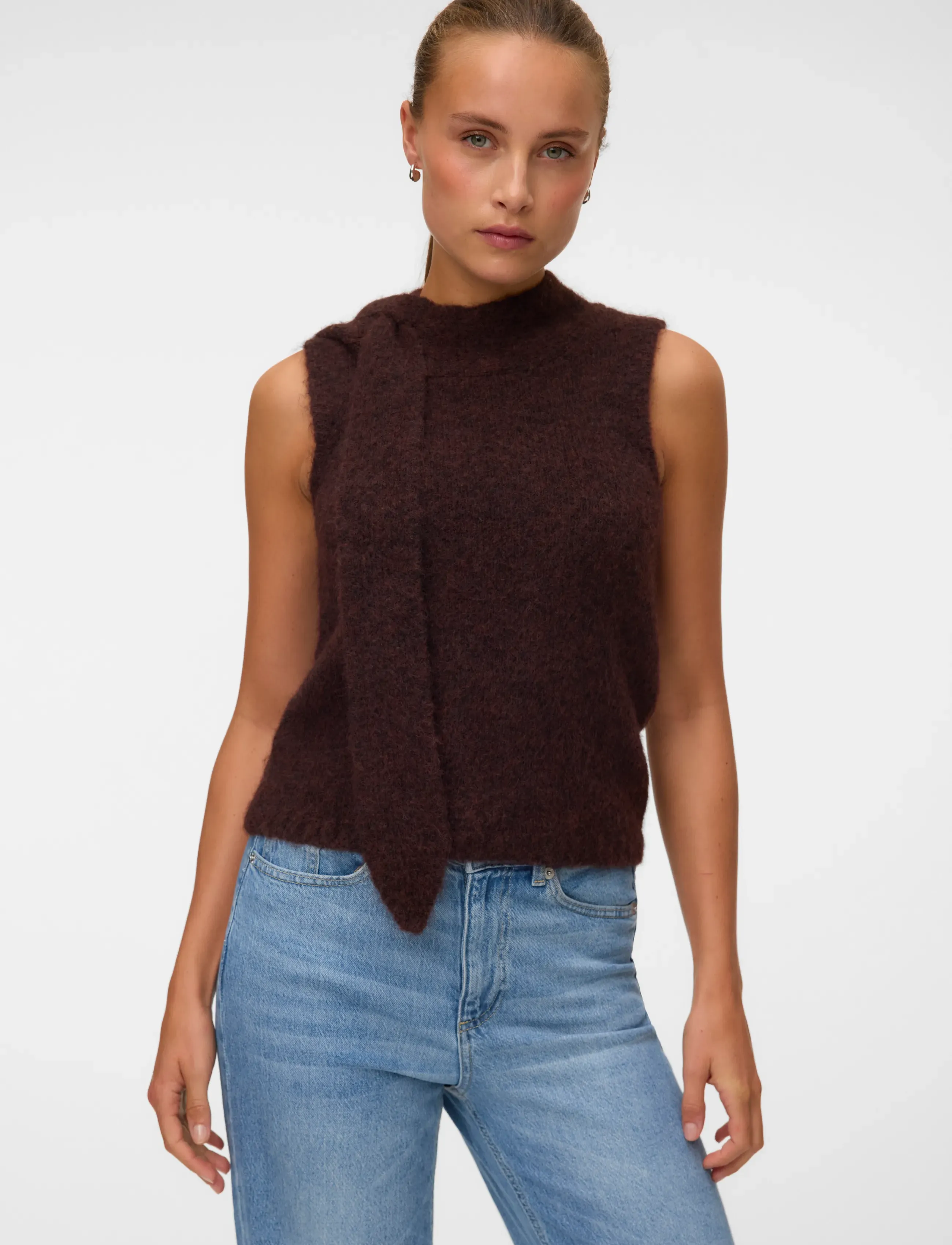 Vero Moda - VMVENEZIA SL TIE VEST PRM TS - strikveste - chocolate torte - 3