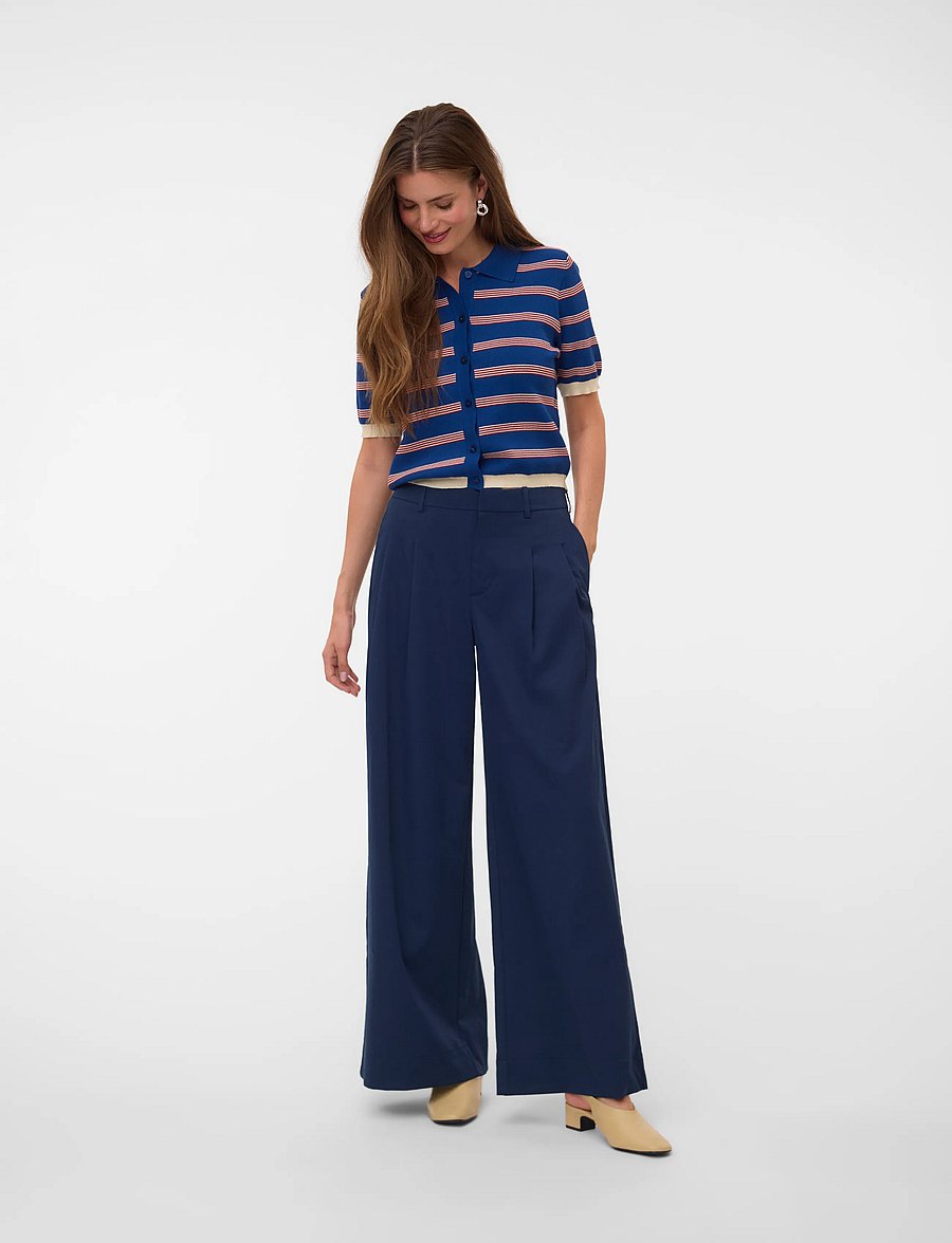 Vero Moda - VMTESSA HR WIDE JEANS RA3065 GA NOOS - hosen mit weitem bein - medium blue denim - 0