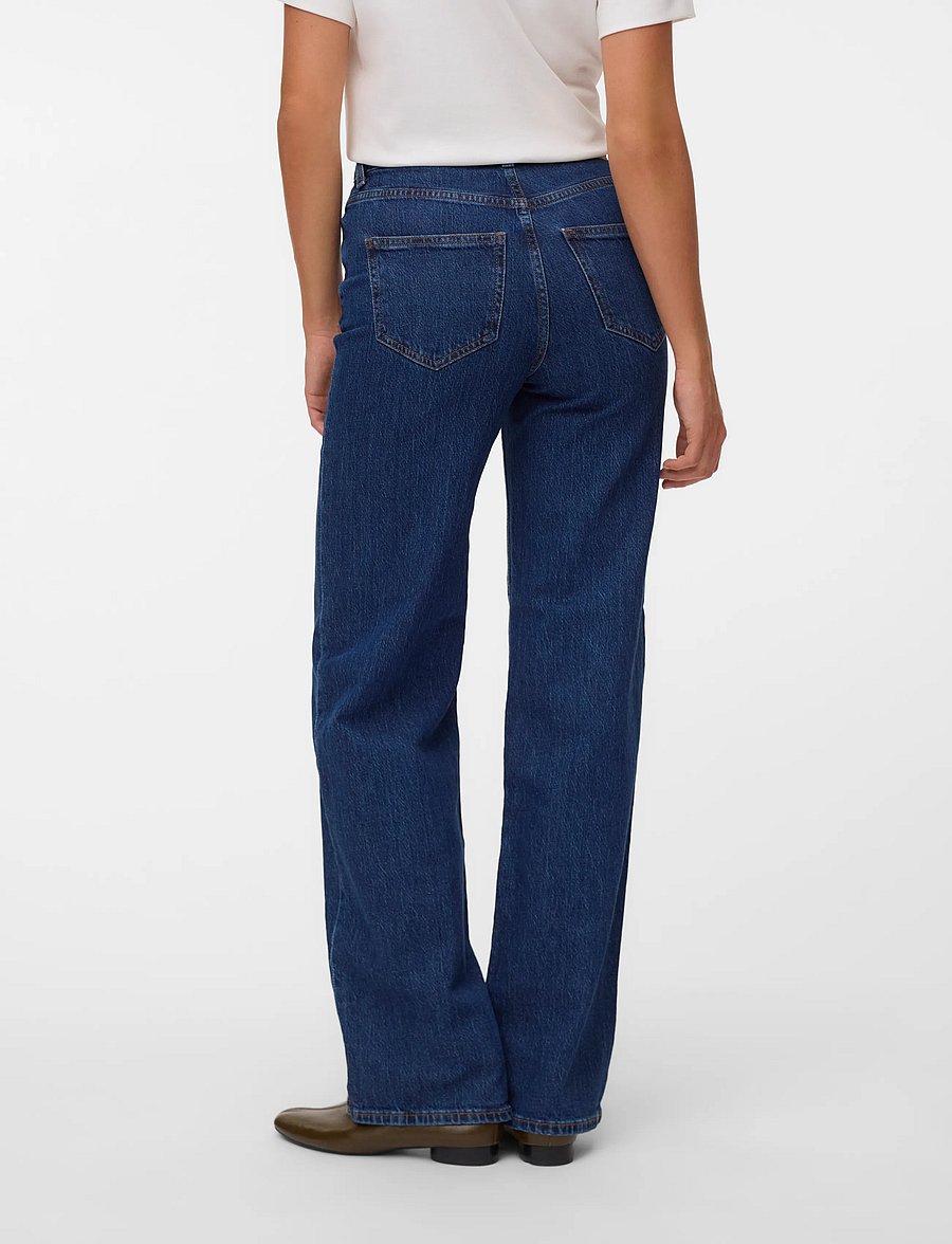 Vero Moda - VMTESSA HR WIDE JEANS RA3131 GA NOOS - hosen mit weitem bein - dark blue denim - 2