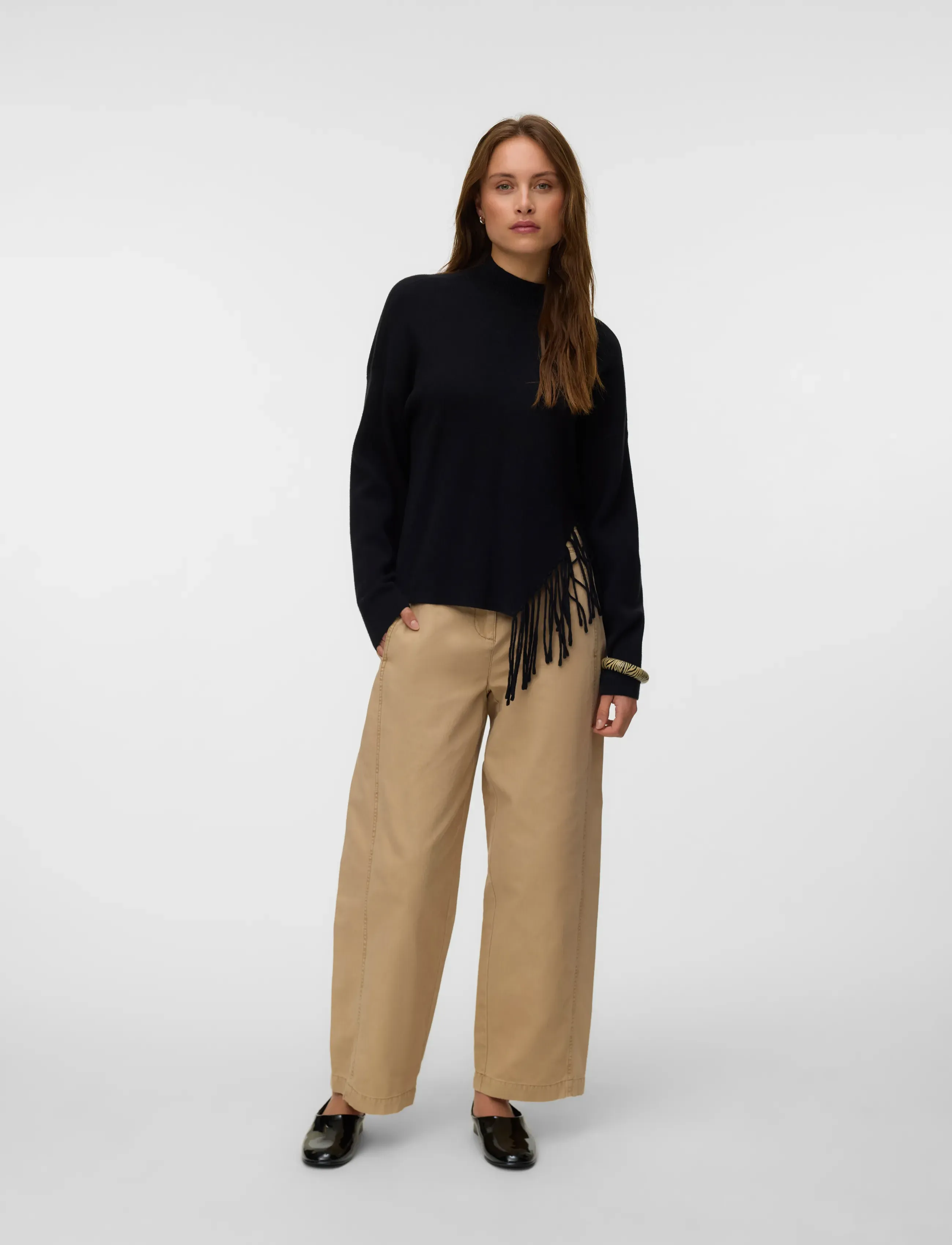 Vero Moda - VMMAGPIE LS HIGHNECK FRINGE PULLOVER VIP - jumpers - black - 0