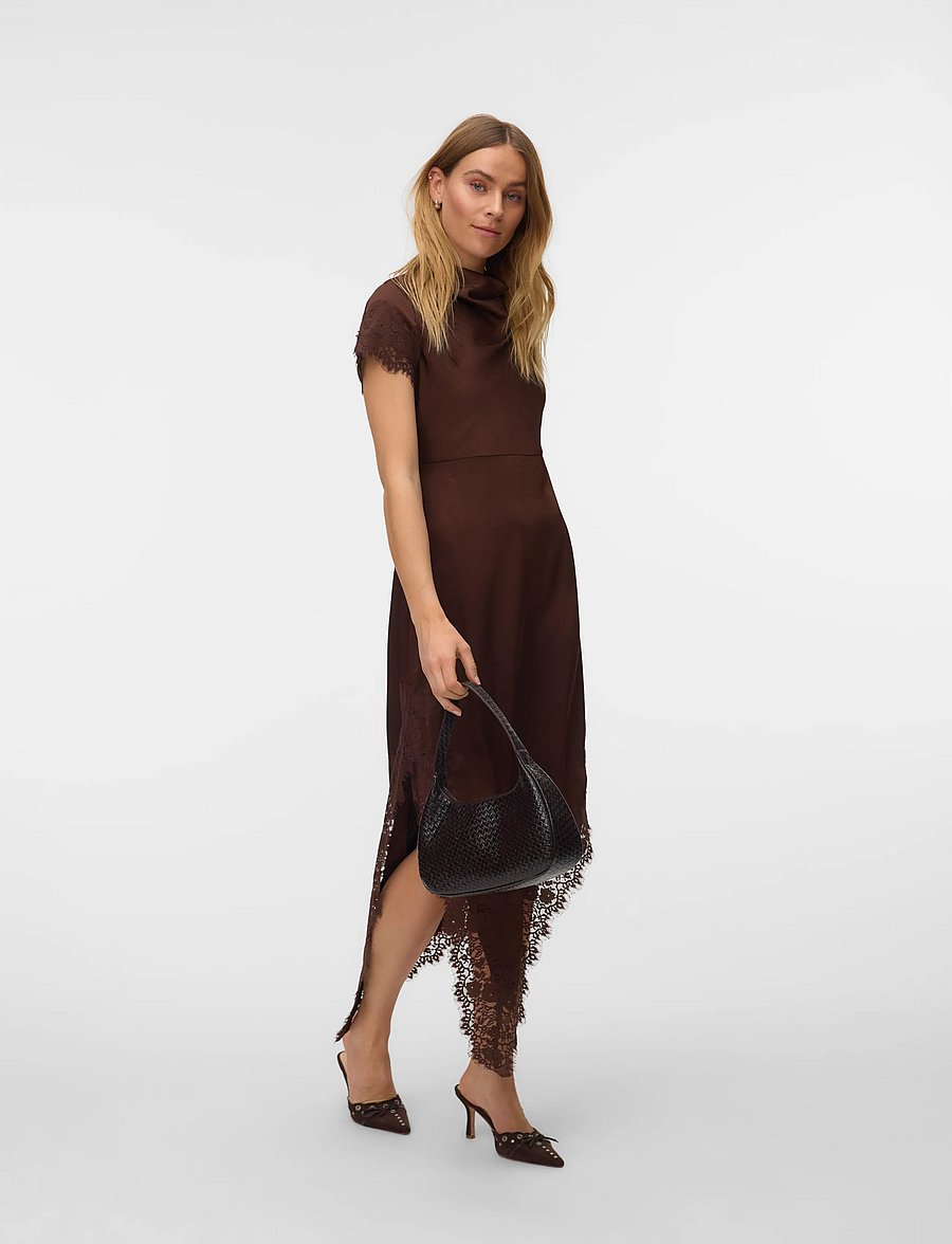Vero Moda - VMRITA CS LACE MAXI DRESS WVN EXP - aftenkjoler - chicory coffee - 0