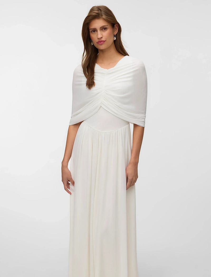 Vero Moda - VMROSETTA CAPE DETAIL MAXI DRESS JRS EXP - party dresses - cloud dancer - 5
