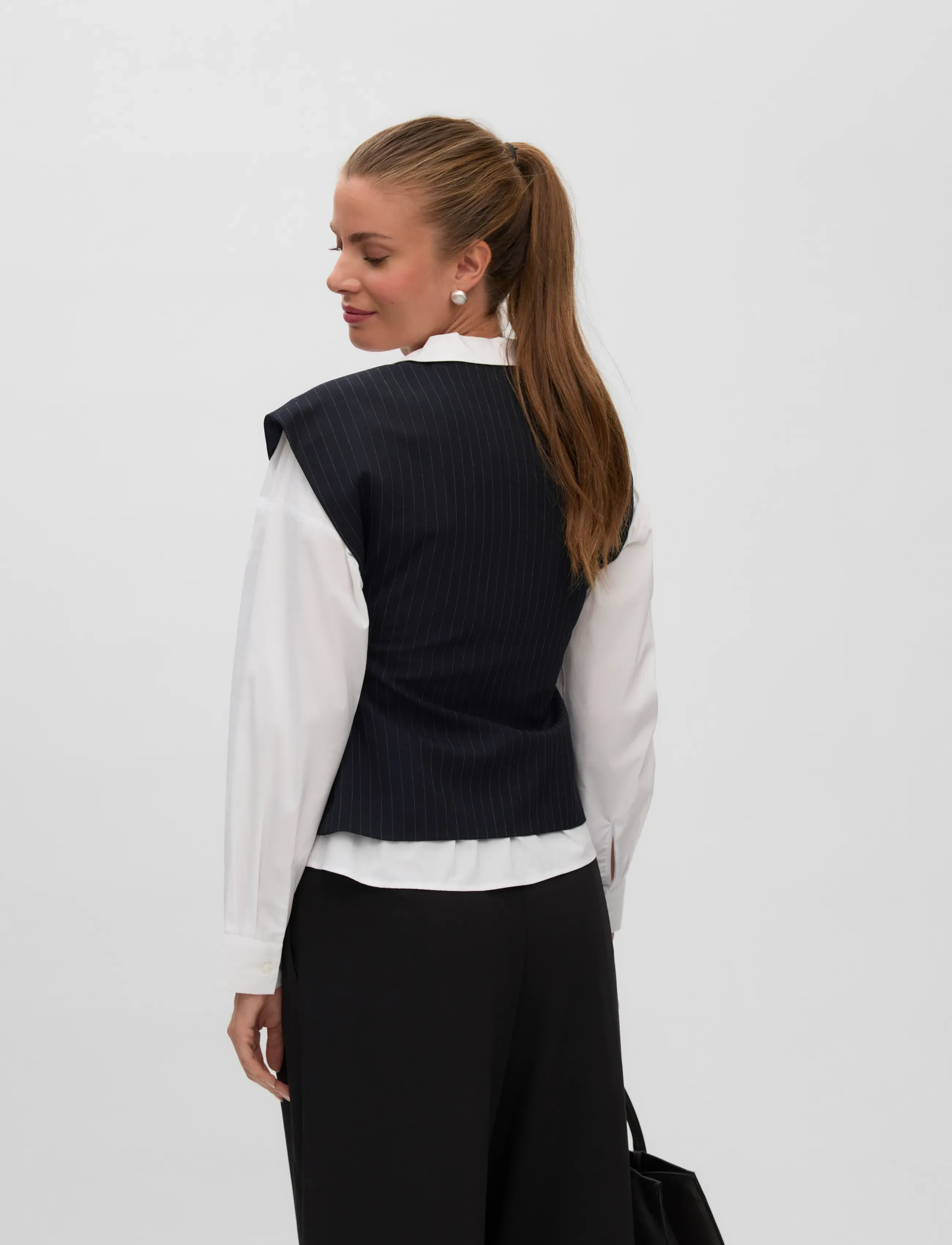 Vero Moda - VMALINA SL WAISTCOAT VIP - navy blazer - 3