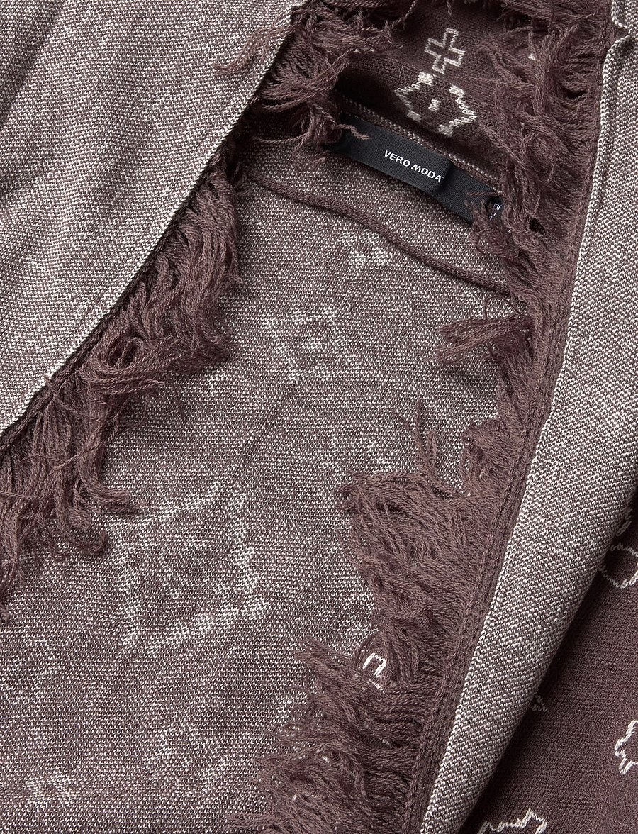 Vero Moda - VMSCARLETT LS TASSEL JACQUARD CARDI LCS - cardigans - chocolate martini - 2