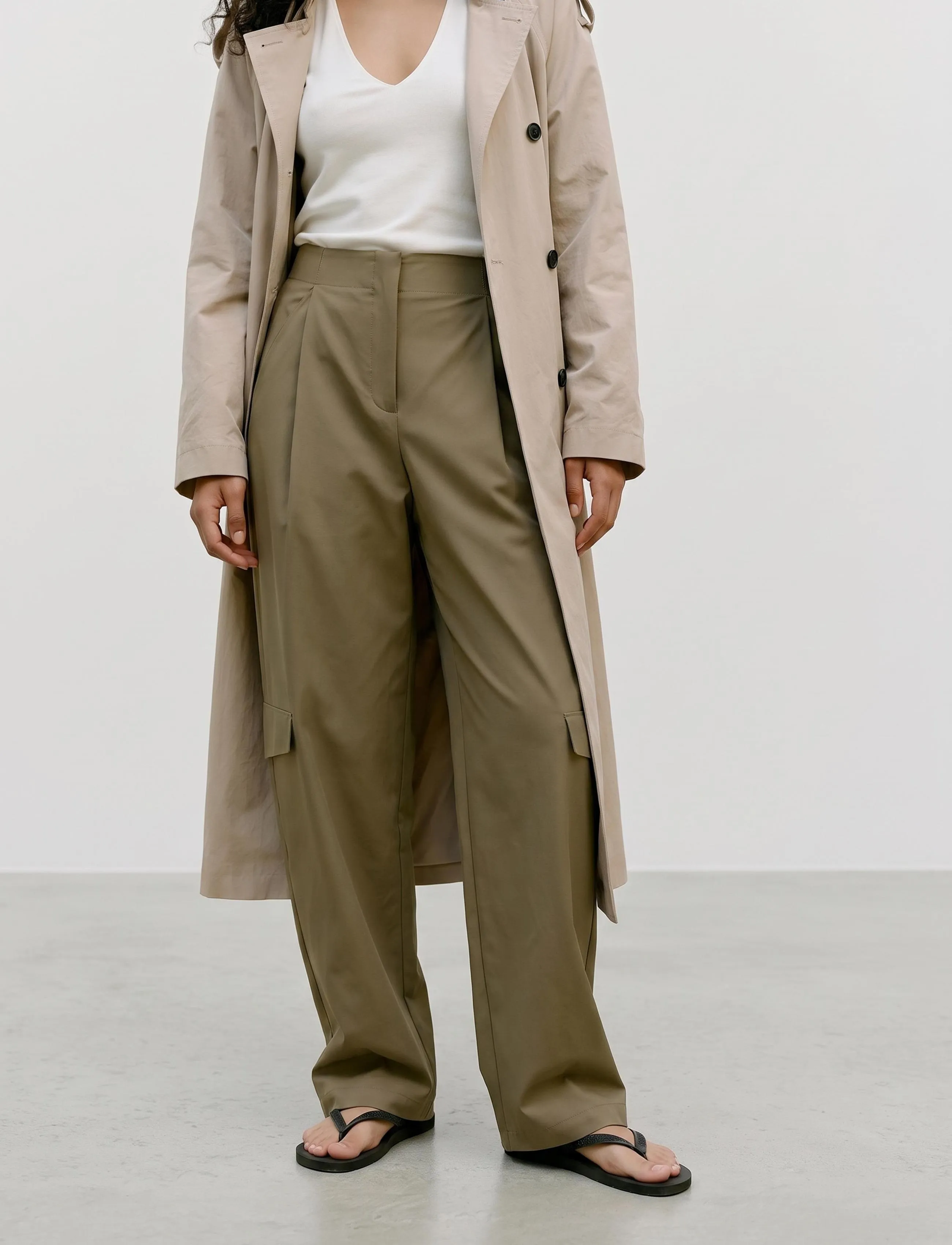Vero Moda - VMPETRINA MW WIDE CARGO PANTS RET - spodnie barrel - ivy green - 5