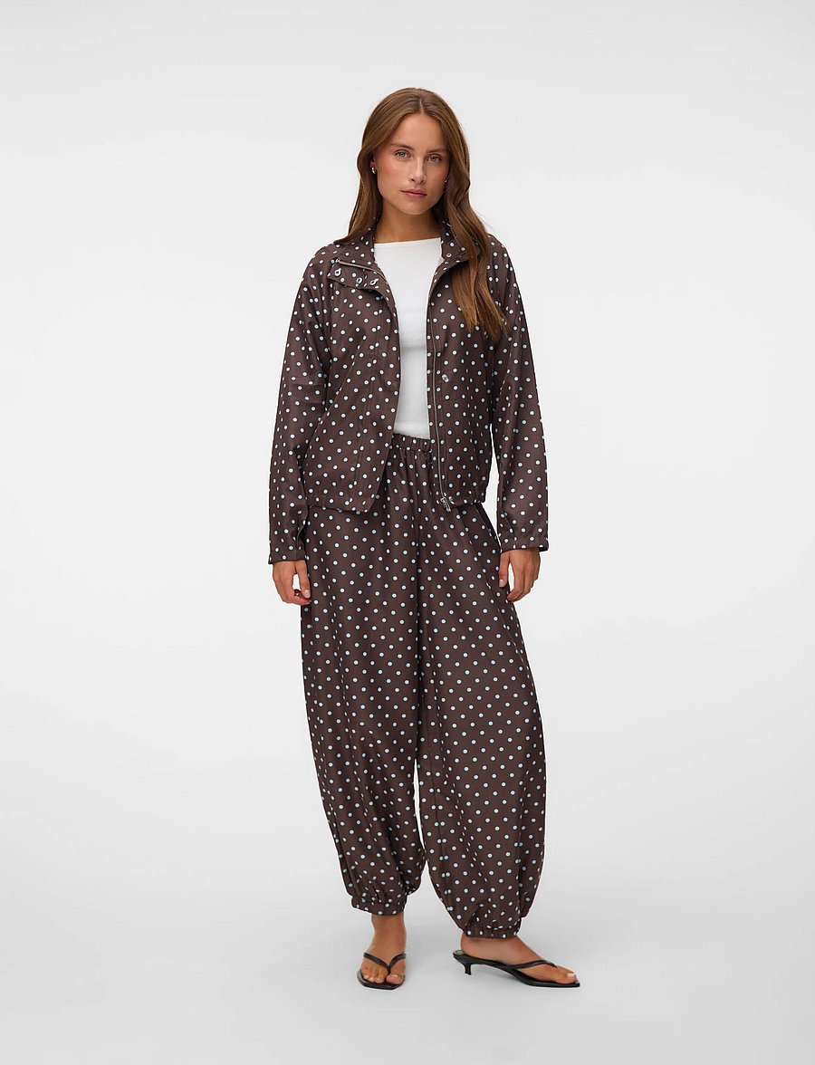 Vero Moda - VMKAYLA HIGH NECK JACKET EXP - vestes de printemps - chocolate brown - 0