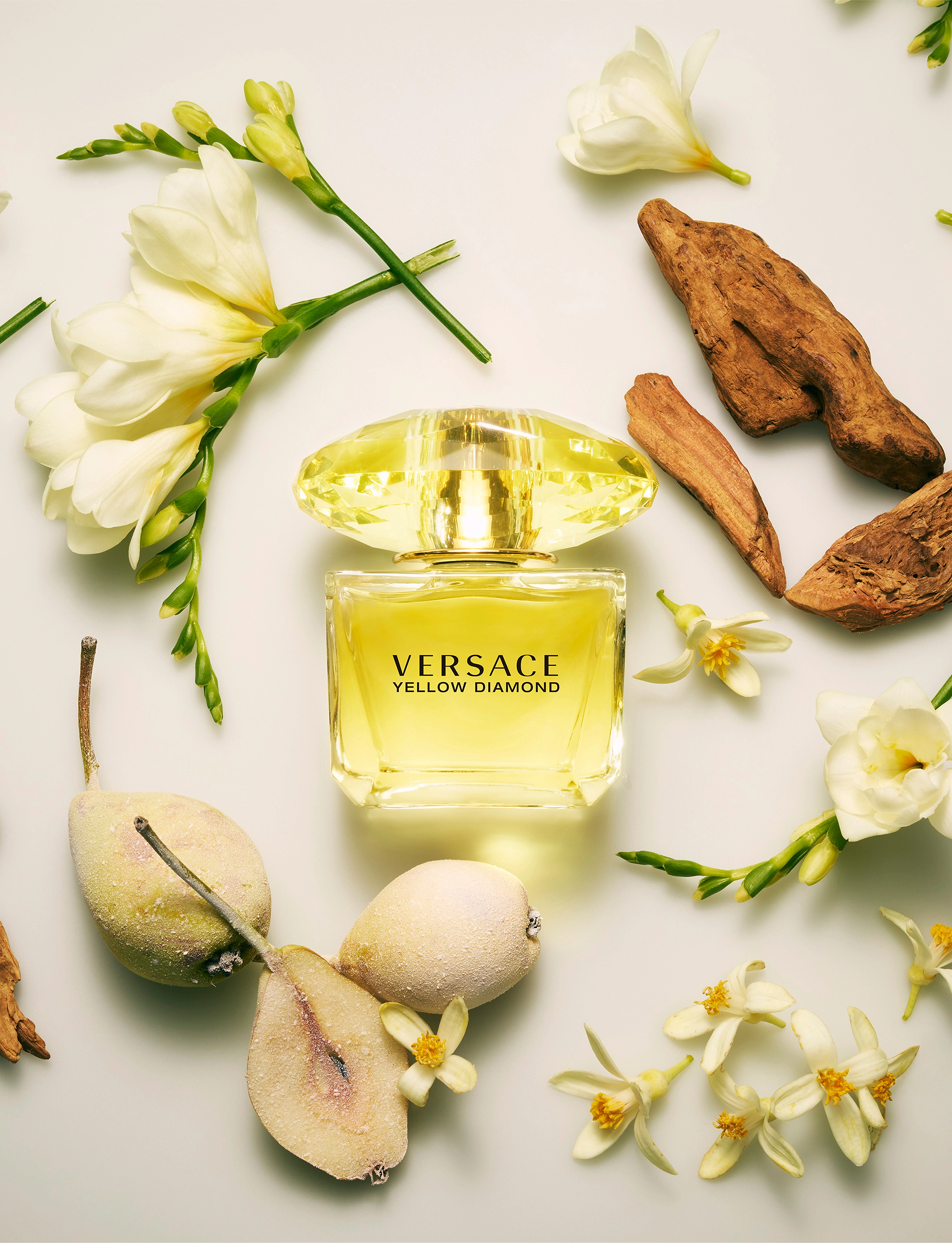 Versace Fragrance Yellow Diamond Edt, 50ml, Nude, Parfume > Eau De Toilette, Dame