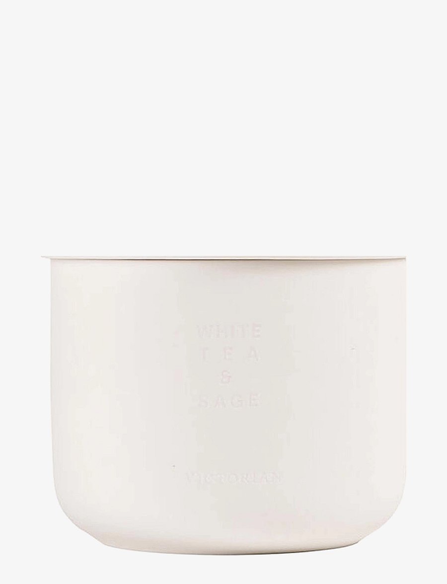 VICTORIAN - White tea & Sage - above 500kr - no color - 1